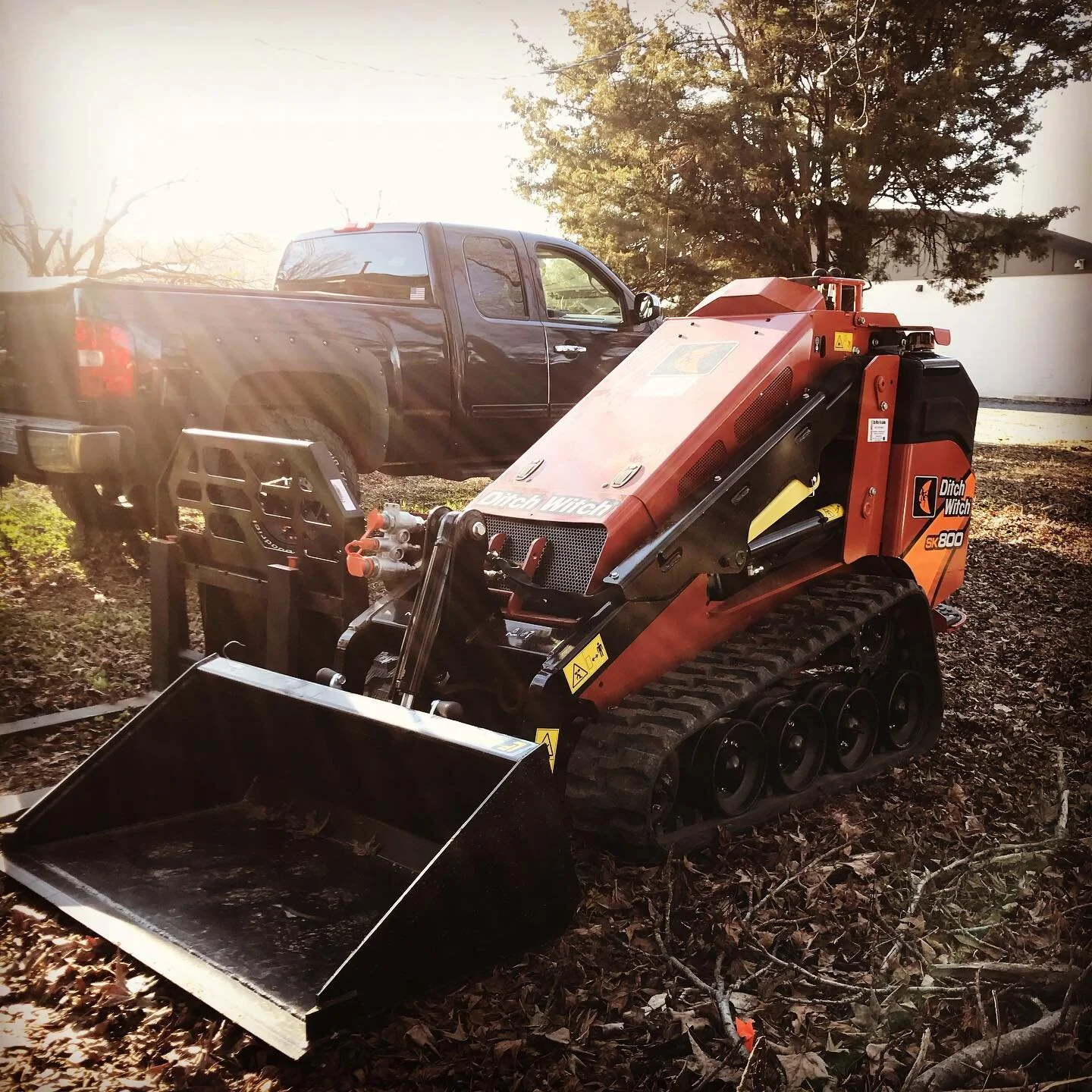 New edition to the family...ground breaking investment 💪 #monfreredesigns #miniskidsteer #earthmoving #landscapedesign #landscapearchitecture #bluecollar #ditchwitchsk800