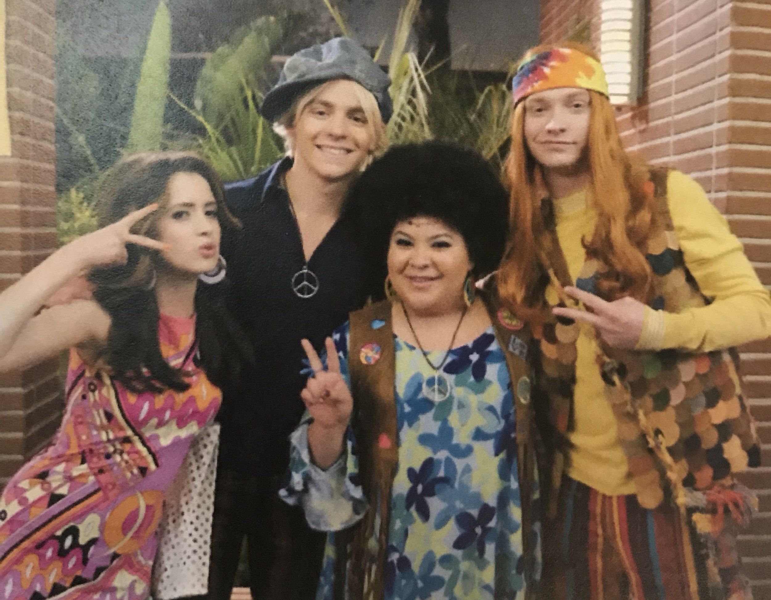 Austin and ally costume