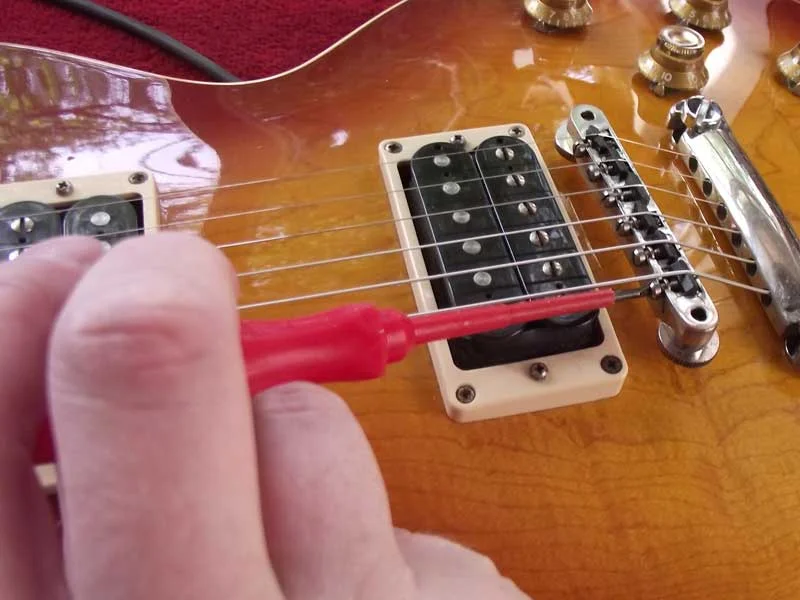 Set Ups Setting up your guitar (or getting your guitar set up) is a lot like a tune up for your guitar. Or better yet – it’s like optimizing your guitar so it feels and sounds great when you play.