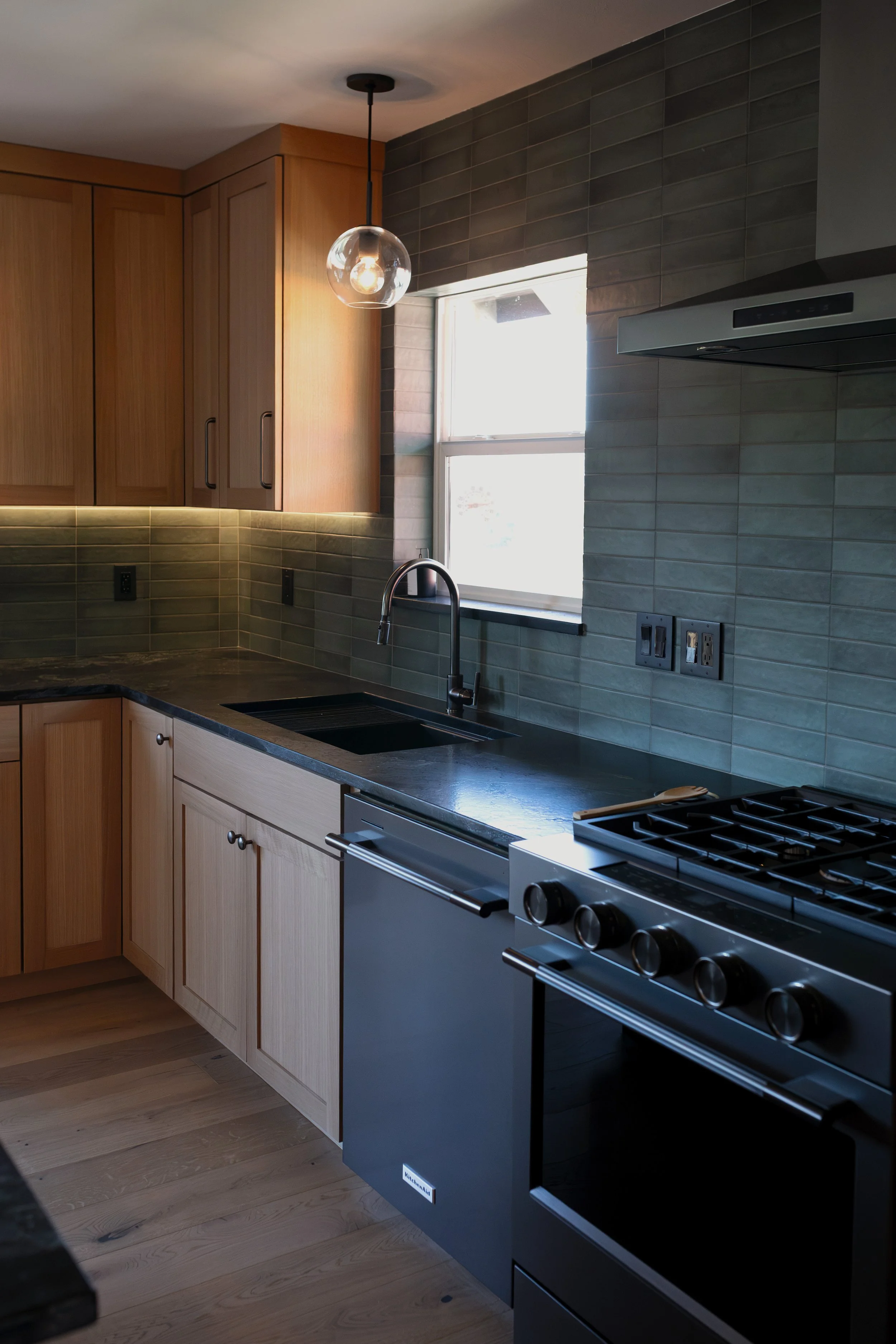 Kitchen Remodel - Hood River, OR