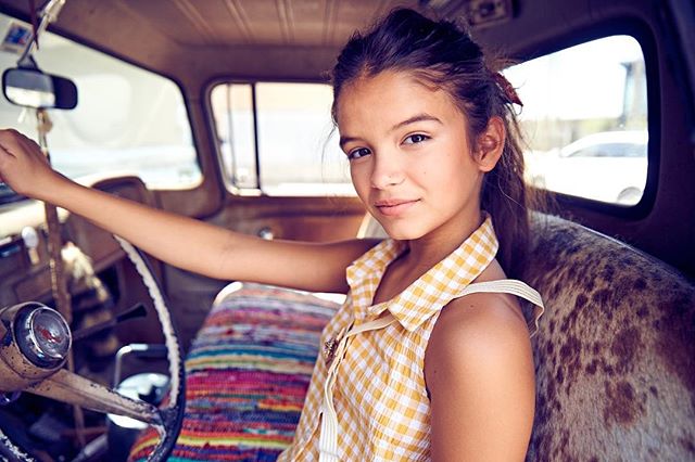 Headed home for the weekend ! Where are you going this weekend?
Breakout kid @yayagosselin @thegosselingirls 
Photo @slusherphoto 
Stylist @teressaingram 
HMU @lana_adams 
@breakout_sessions 
#kidseditorial #coolkids #breakoutsessions