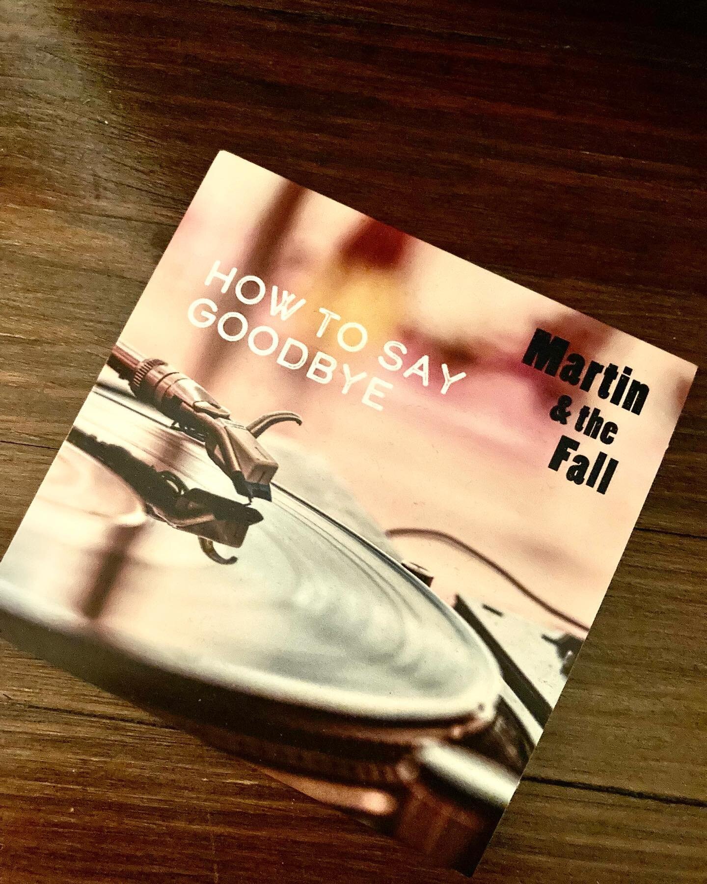 Thank you to @rootsradiowmot for giving &ldquo;How to Say Goodbye&rdquo; a few spins this week. What else is there?

#americana #americanamusic #folk #folkmusic #country #countrymusic #howtosaygoodbye #martinandthefall