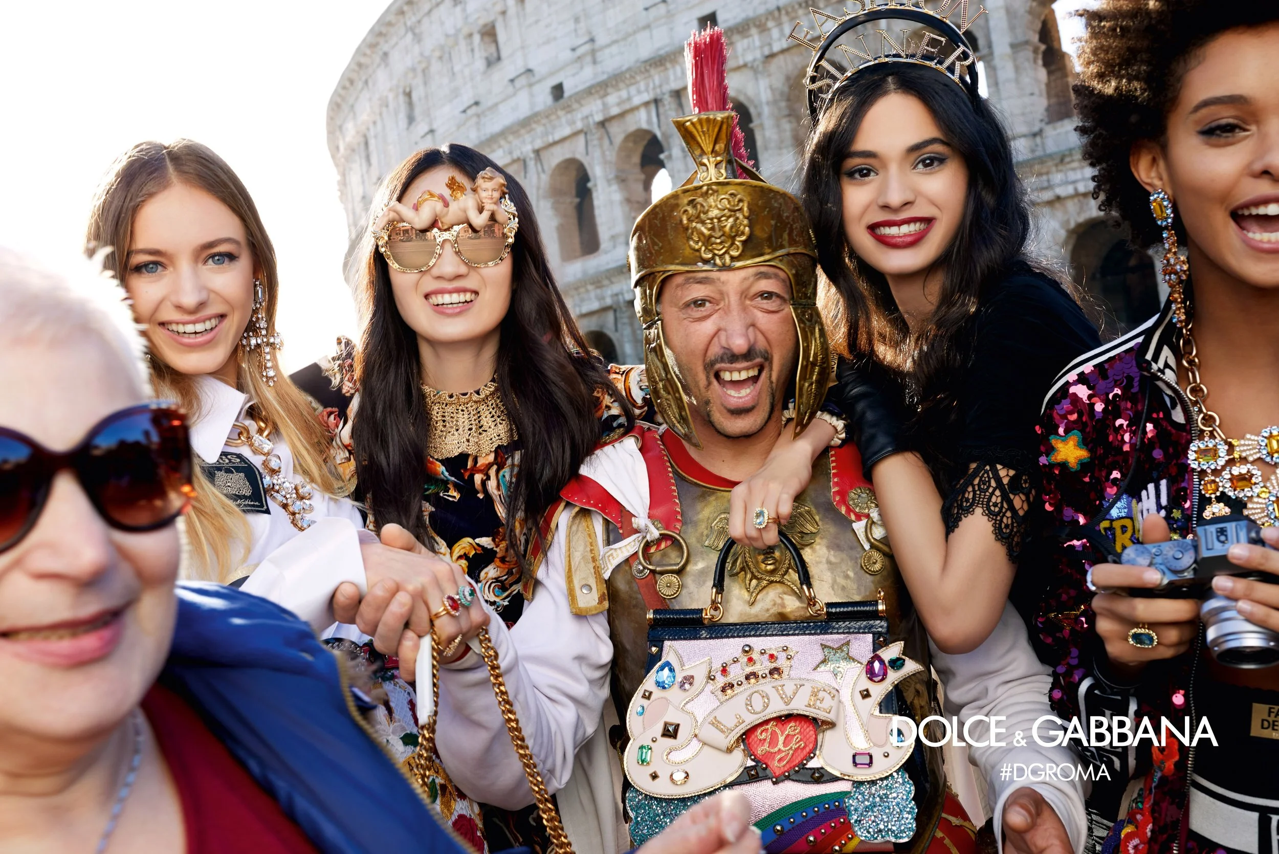 dolce-and-gabbana-fall-2018-ad-campaign-the-impression-001.jpg