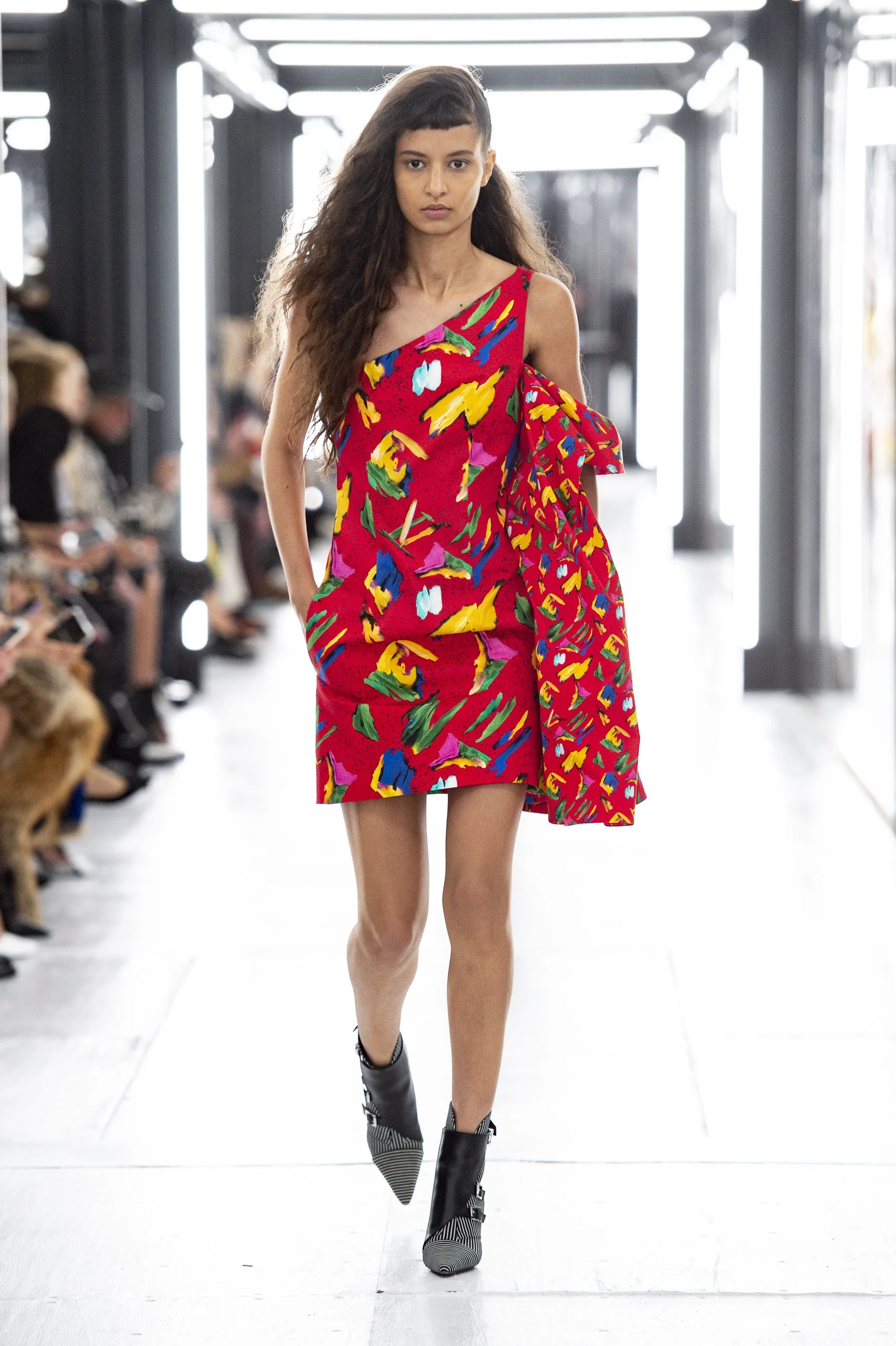 vuitton-rs19-0456.jpg