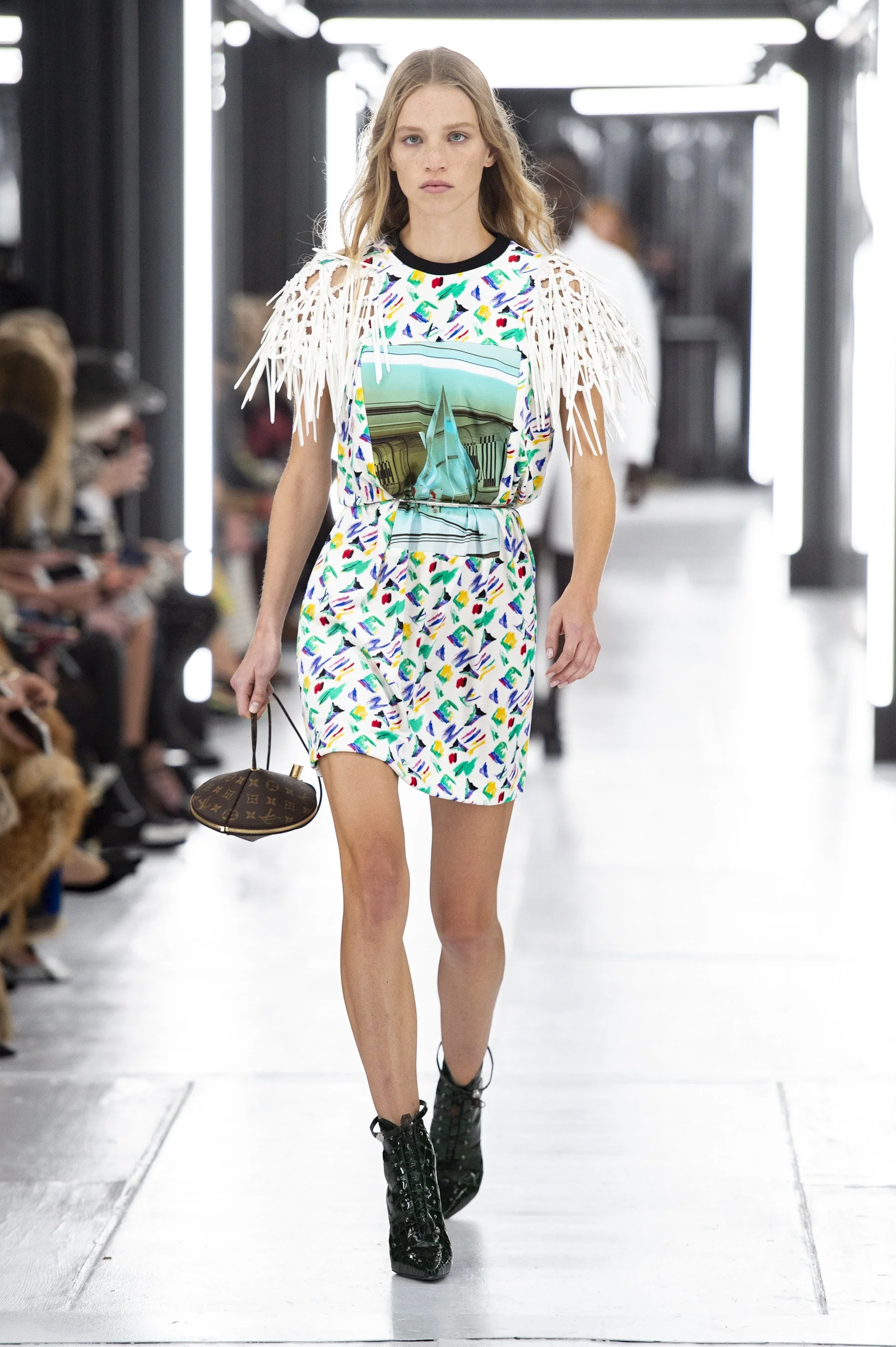 vuitton-rs19-0793.jpg