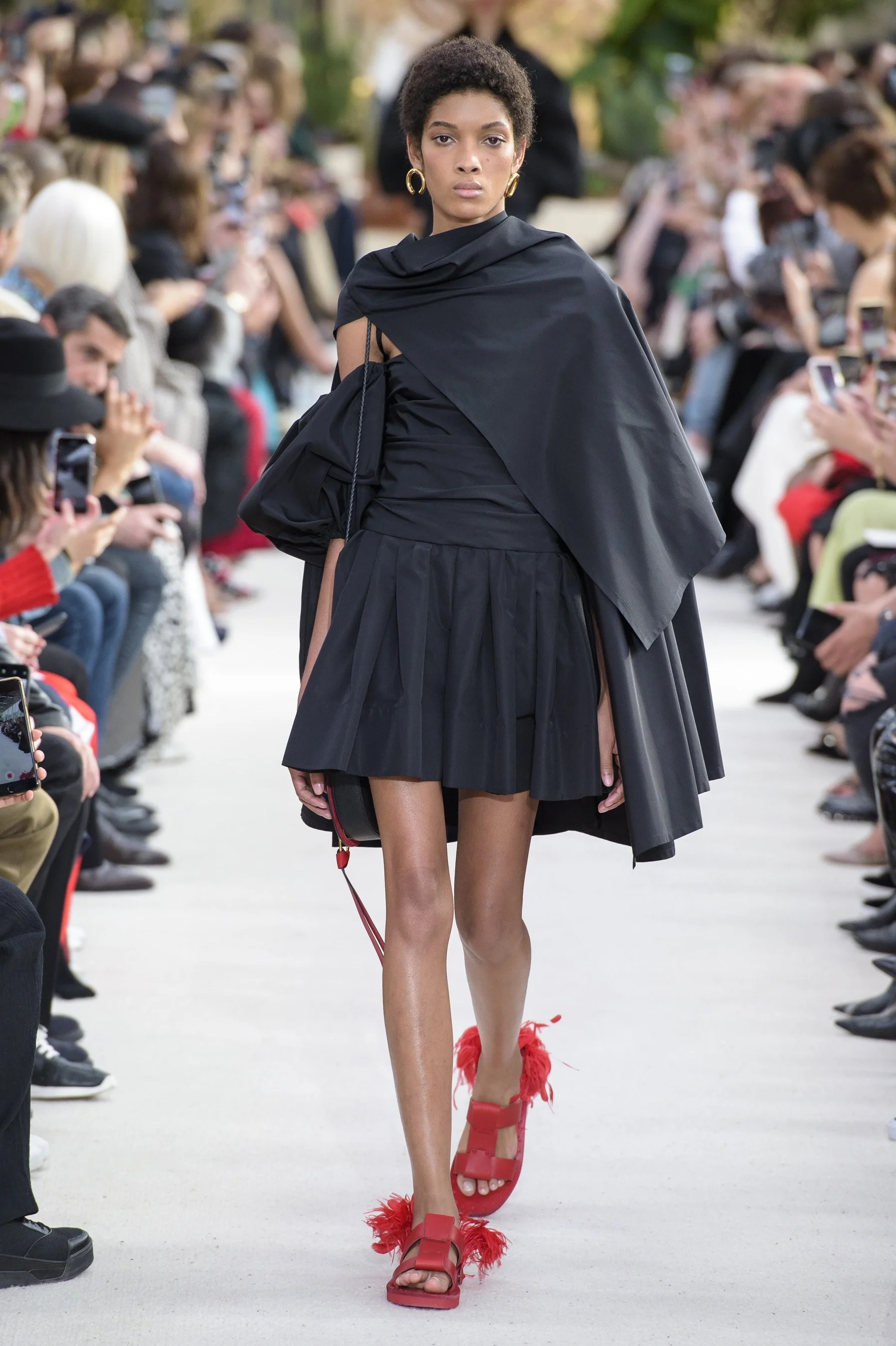 valentino-rs19-0203.jpg