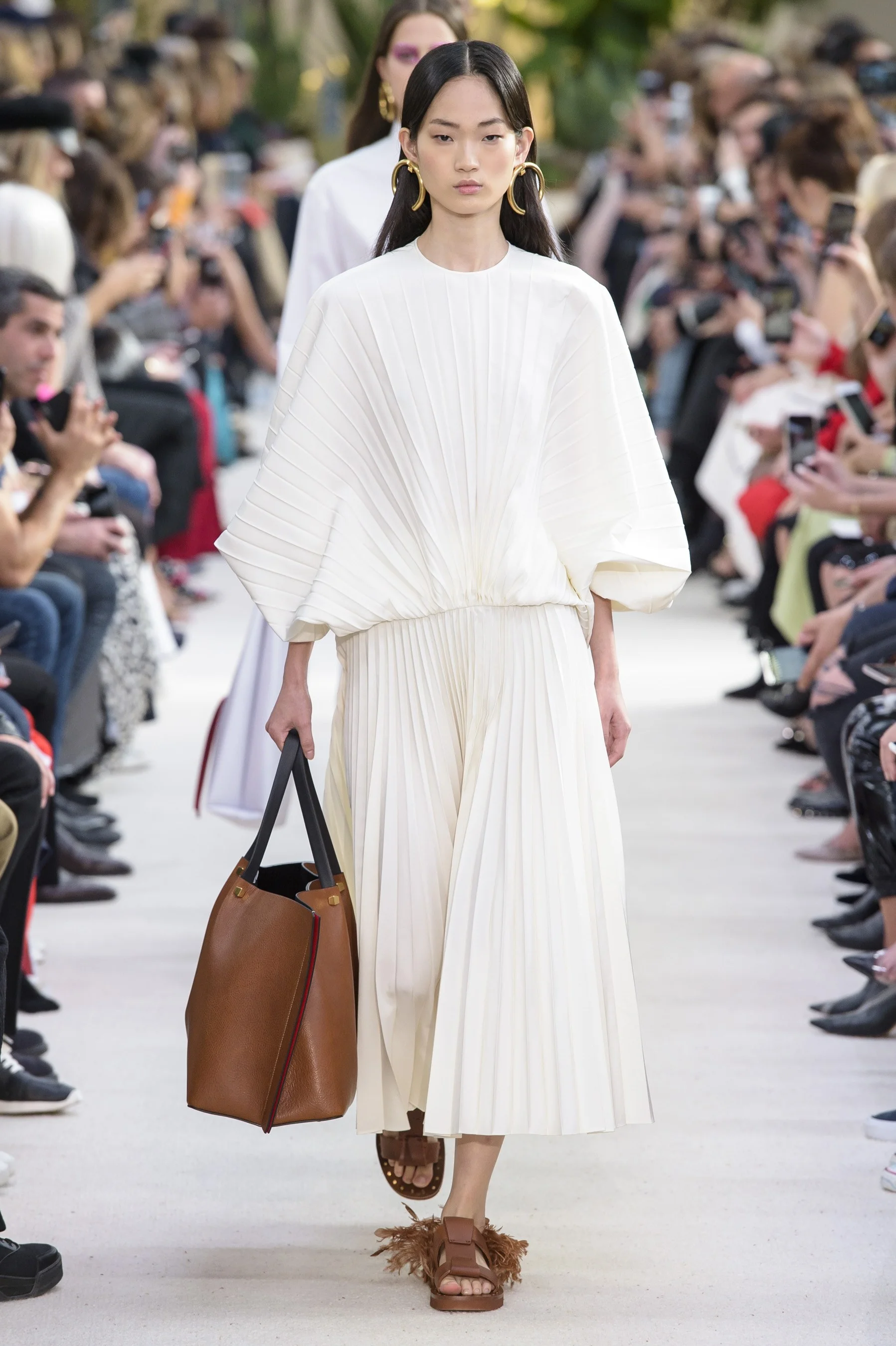 valentino-rs19-0248.jpg