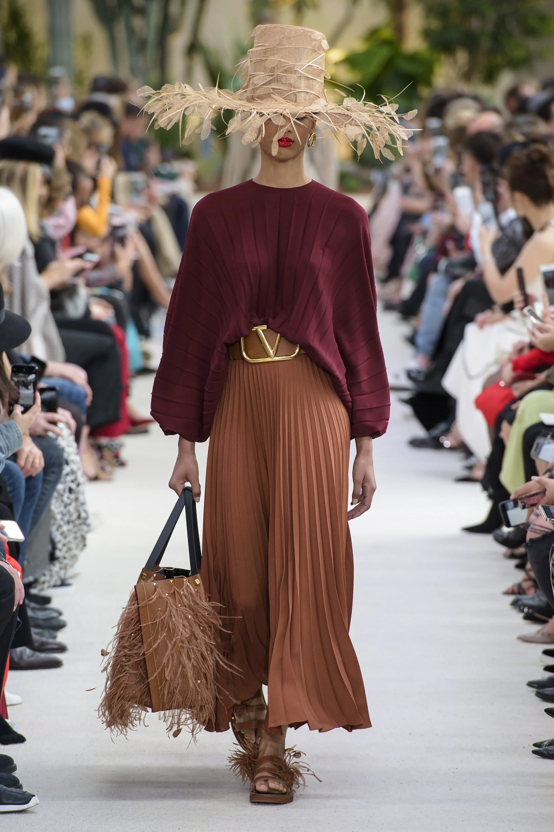 valentino-rs19-0582.jpg