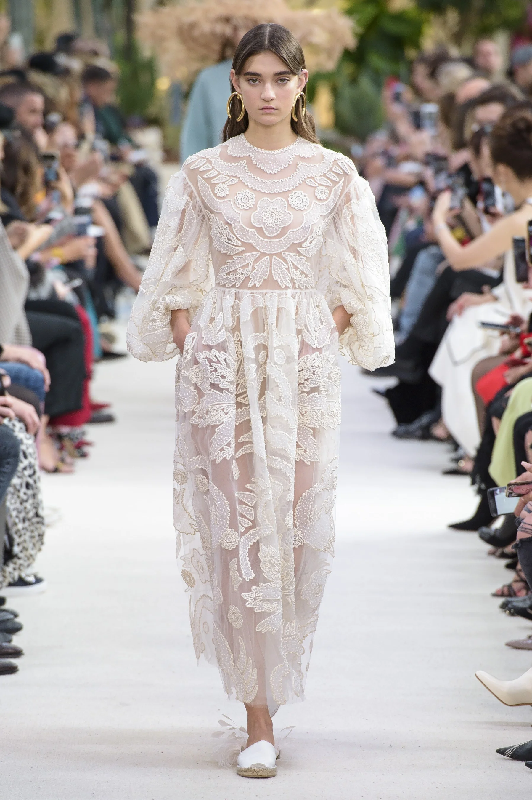 valentino-rs19-0706.jpg