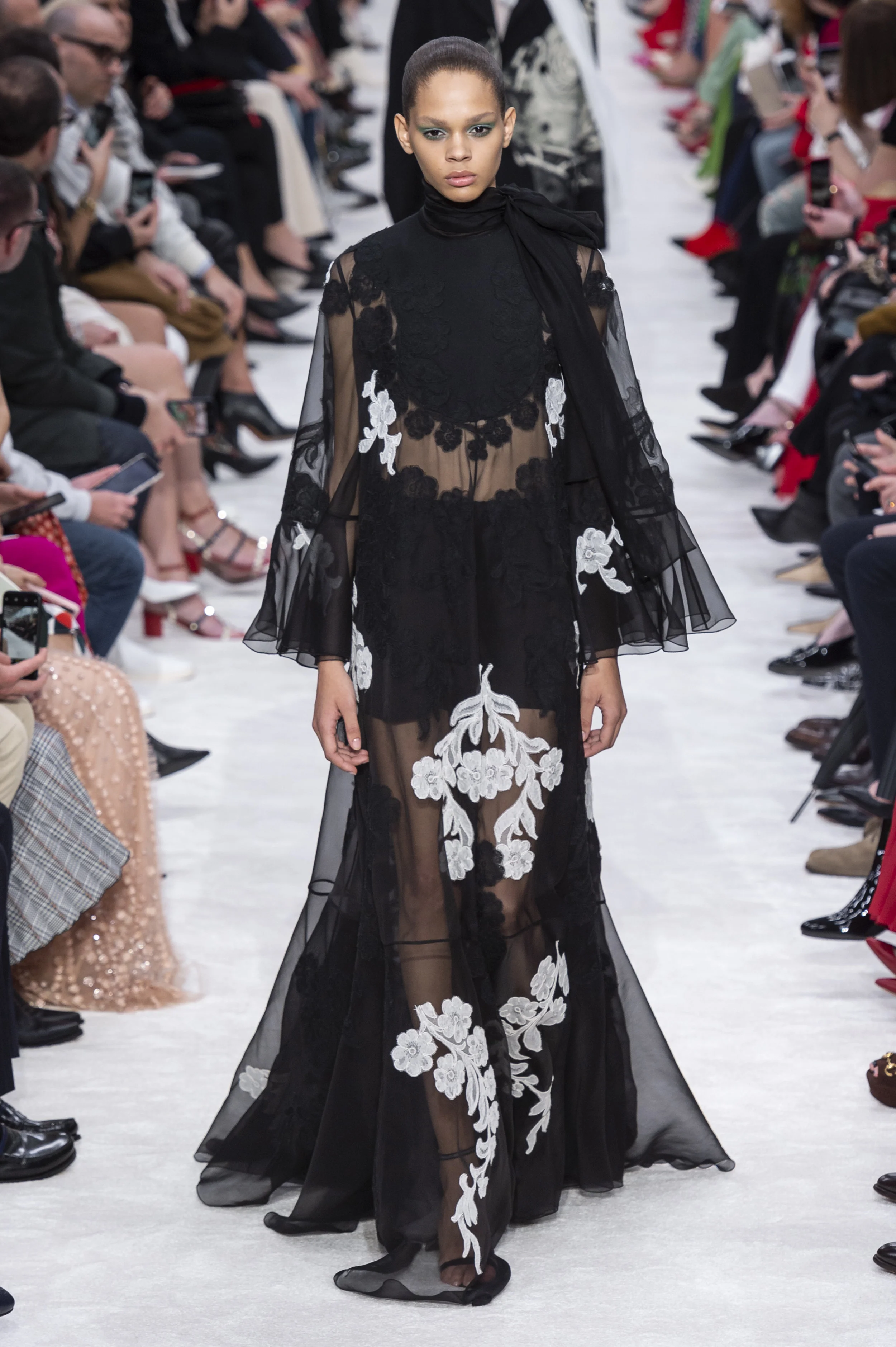 Valentino RF19 0546.jpg