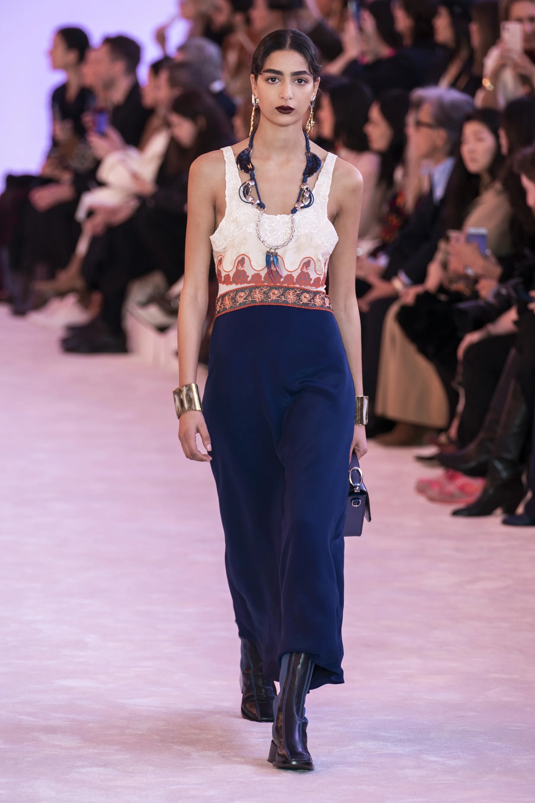 Chloe RF19 0174.jpg