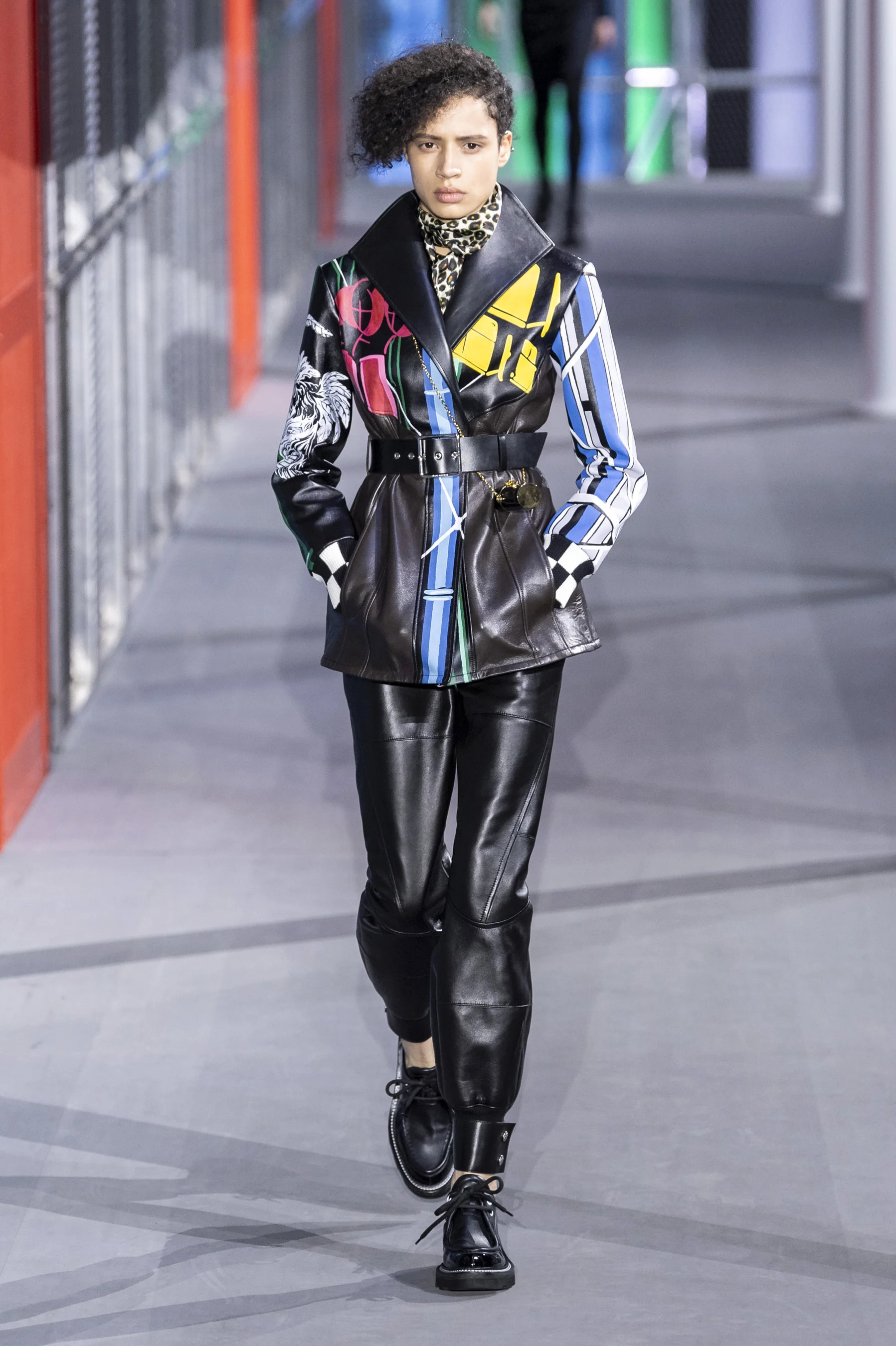 Vuitton RF19 0383.jpg