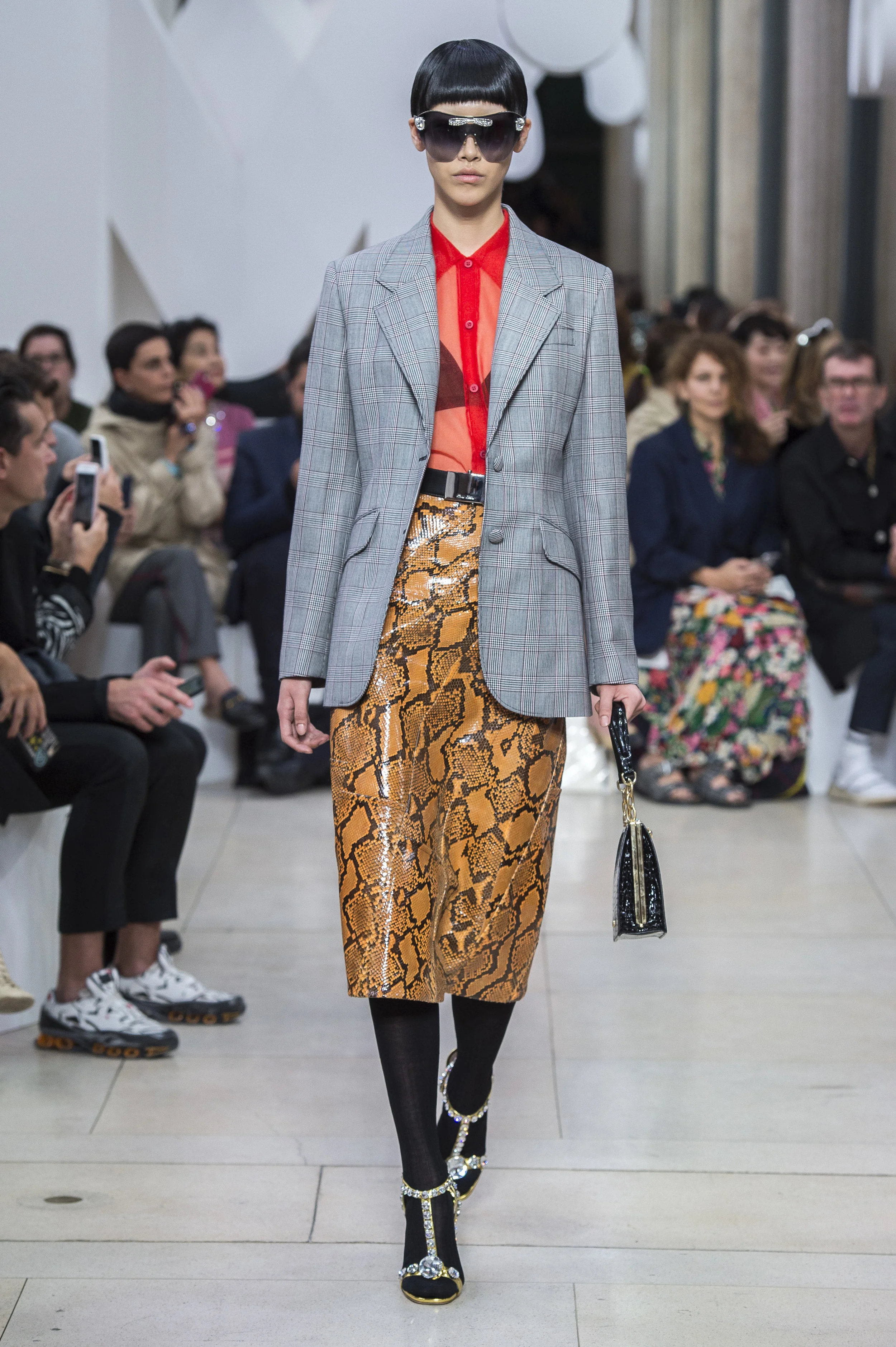 Miu Miu S19 034.jpg