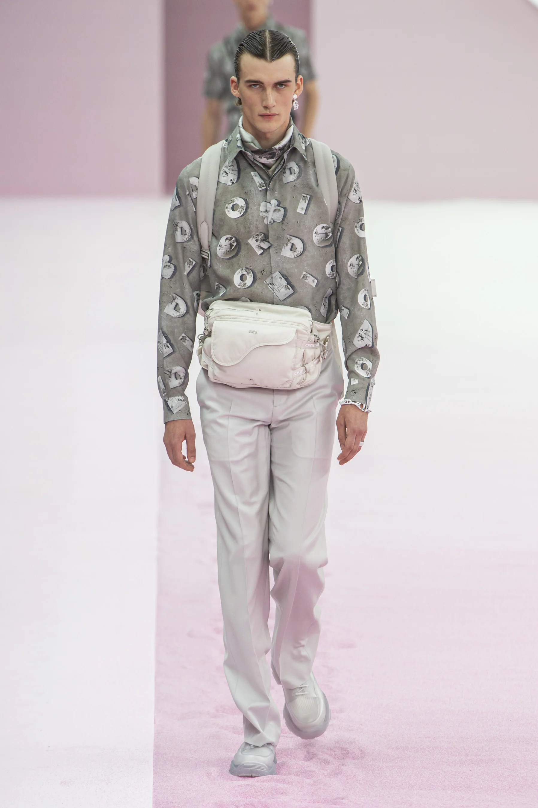 Dior m RS20 2270.jpg