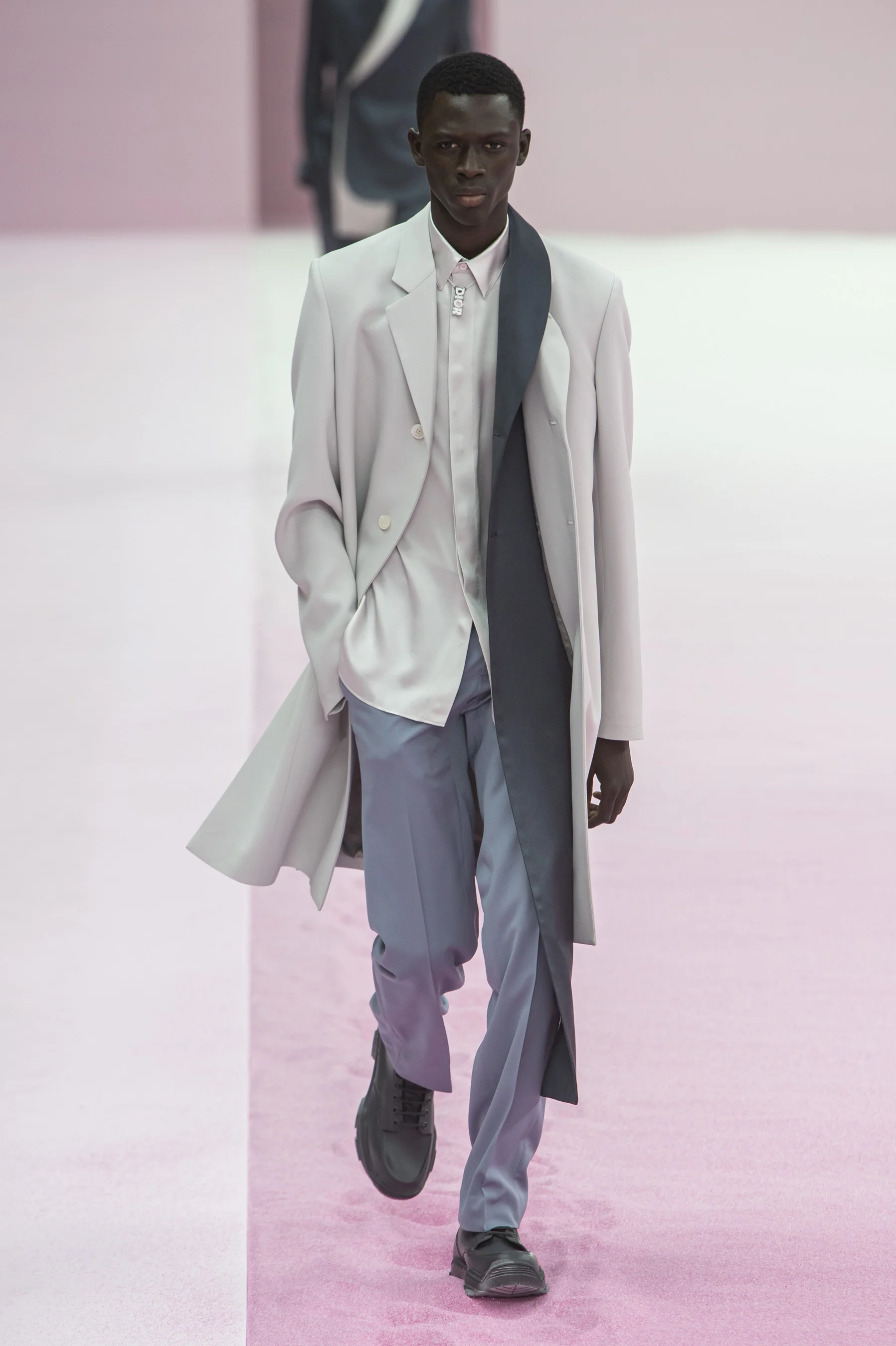 Dior m RS20 2372.jpg