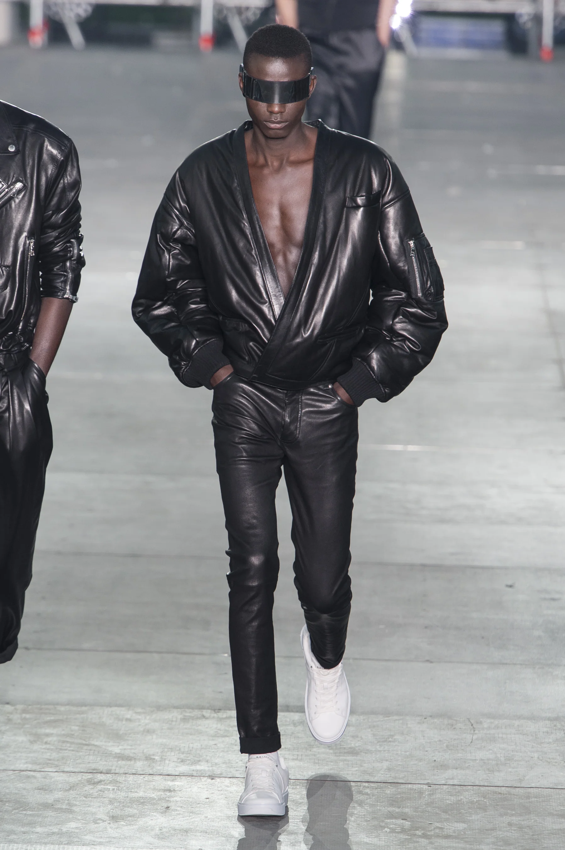 Balmain m RS20 3209.jpg
