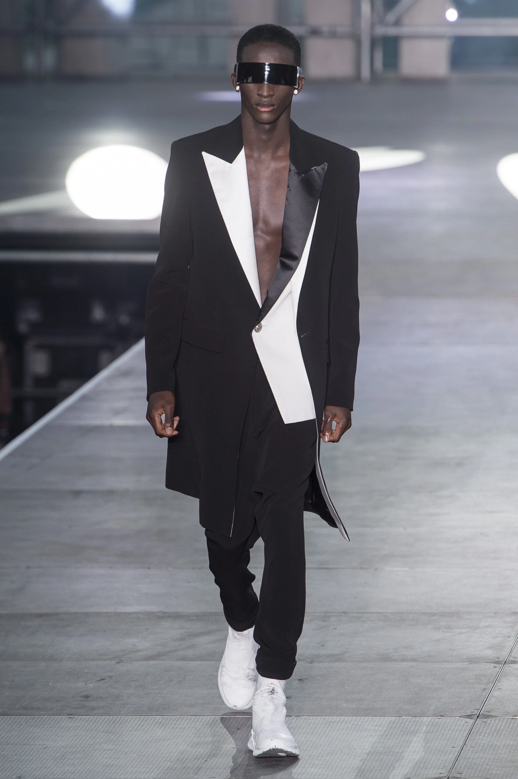 Balmain m RS20 3399.jpg