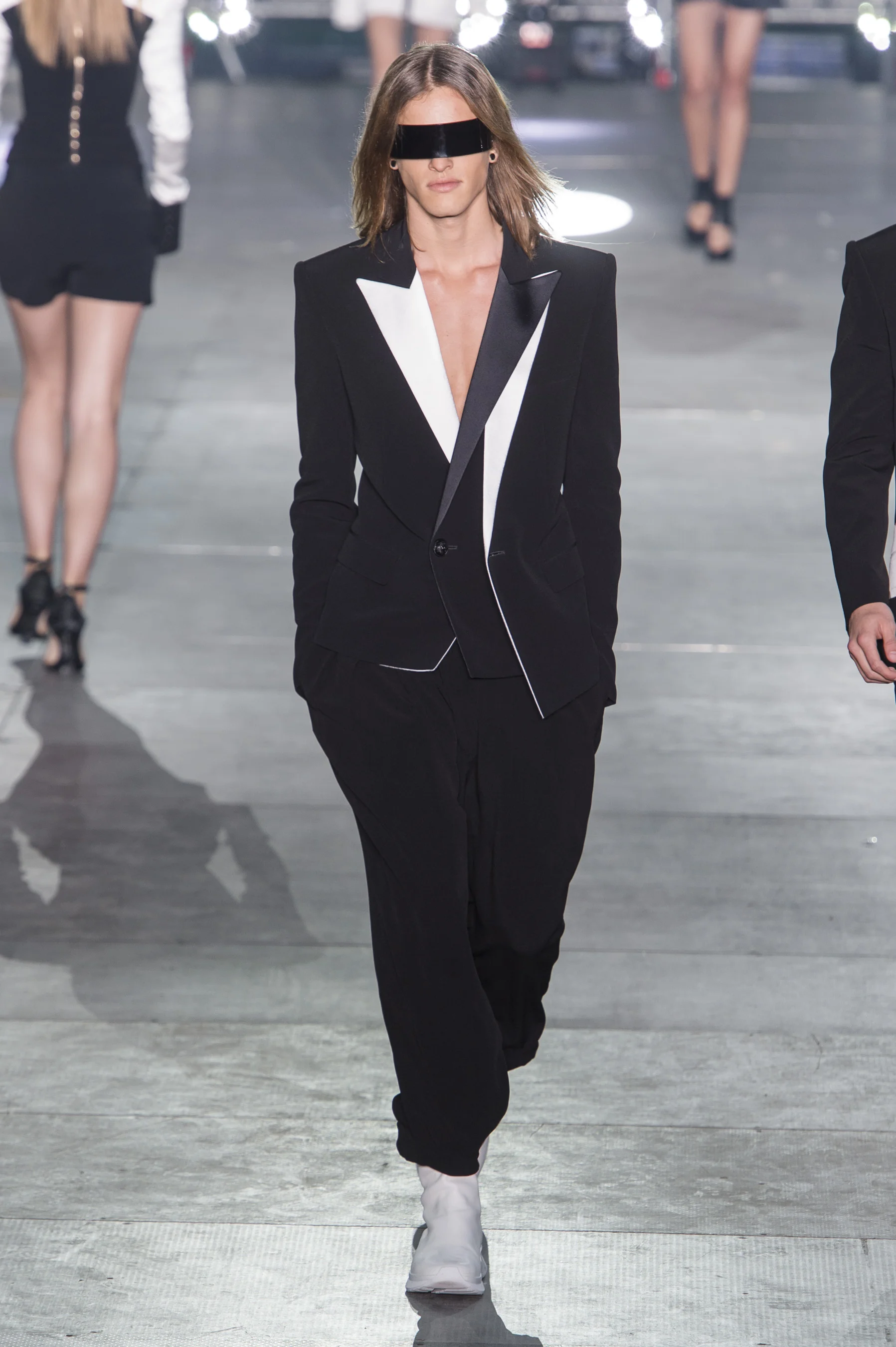 Balmain m RS20 3401.jpg