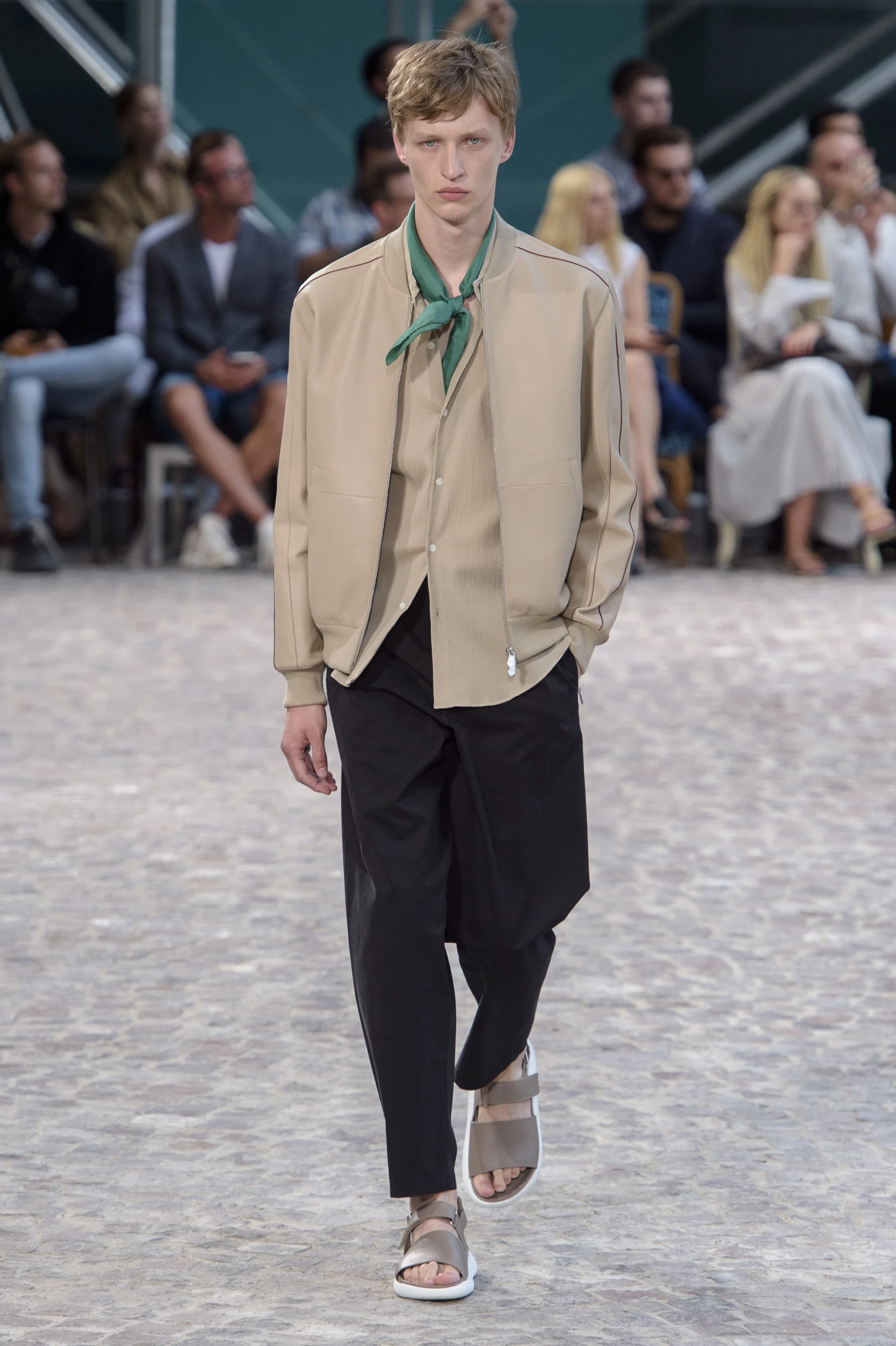 Hermes m RS20 1907.jpg