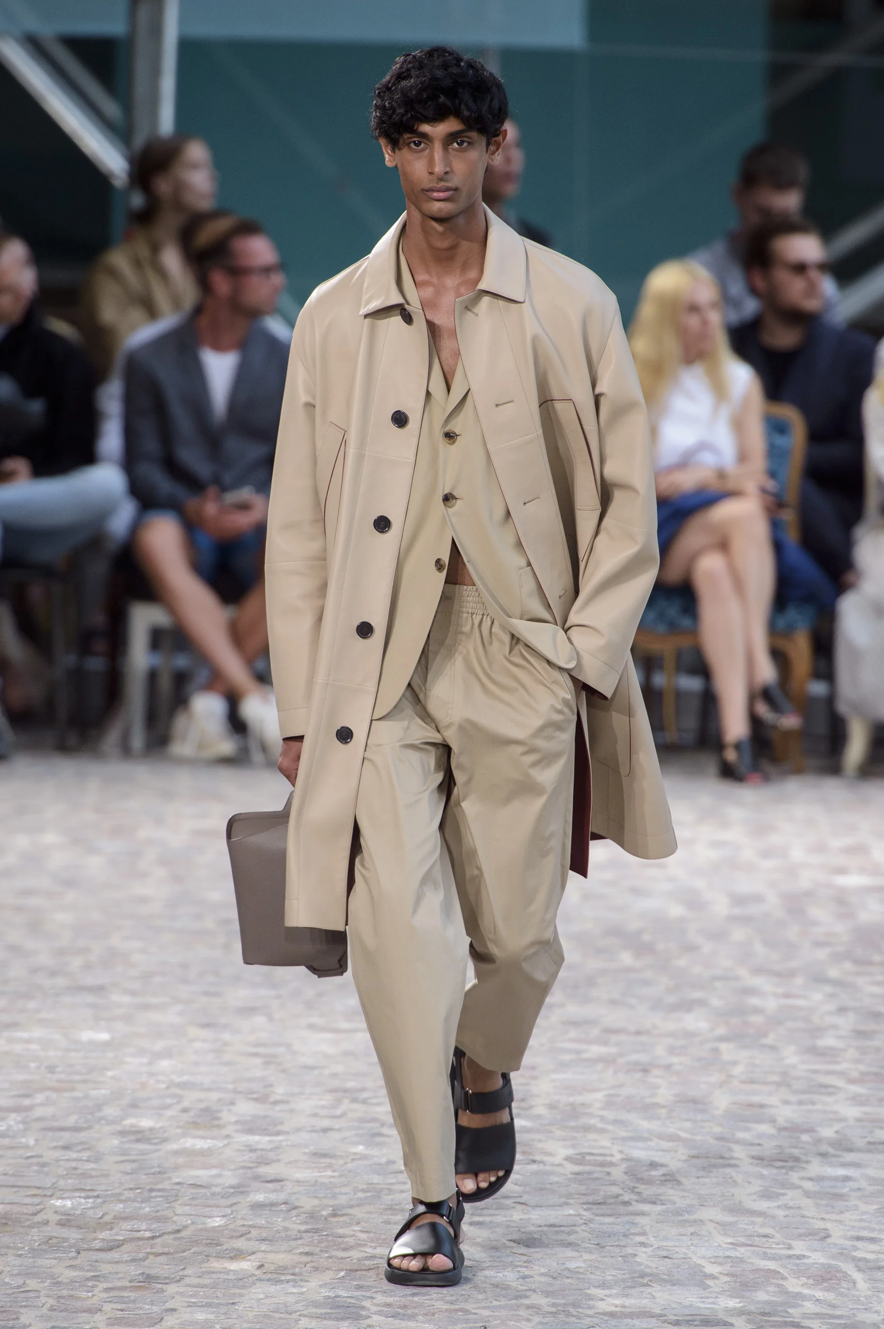 Hermes m RS20 1915.jpg
