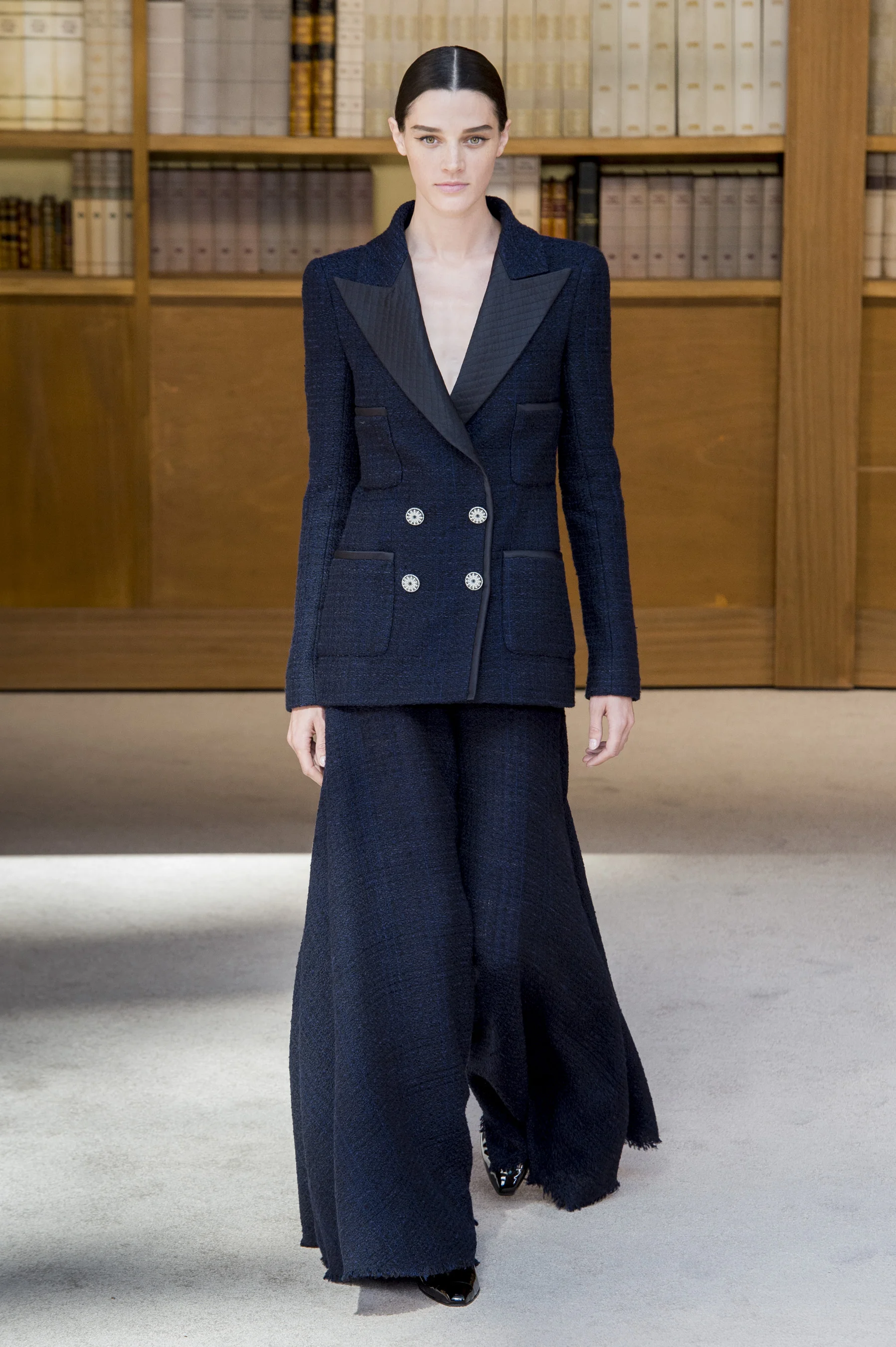 Chanel HC RF19 3391.jpg
