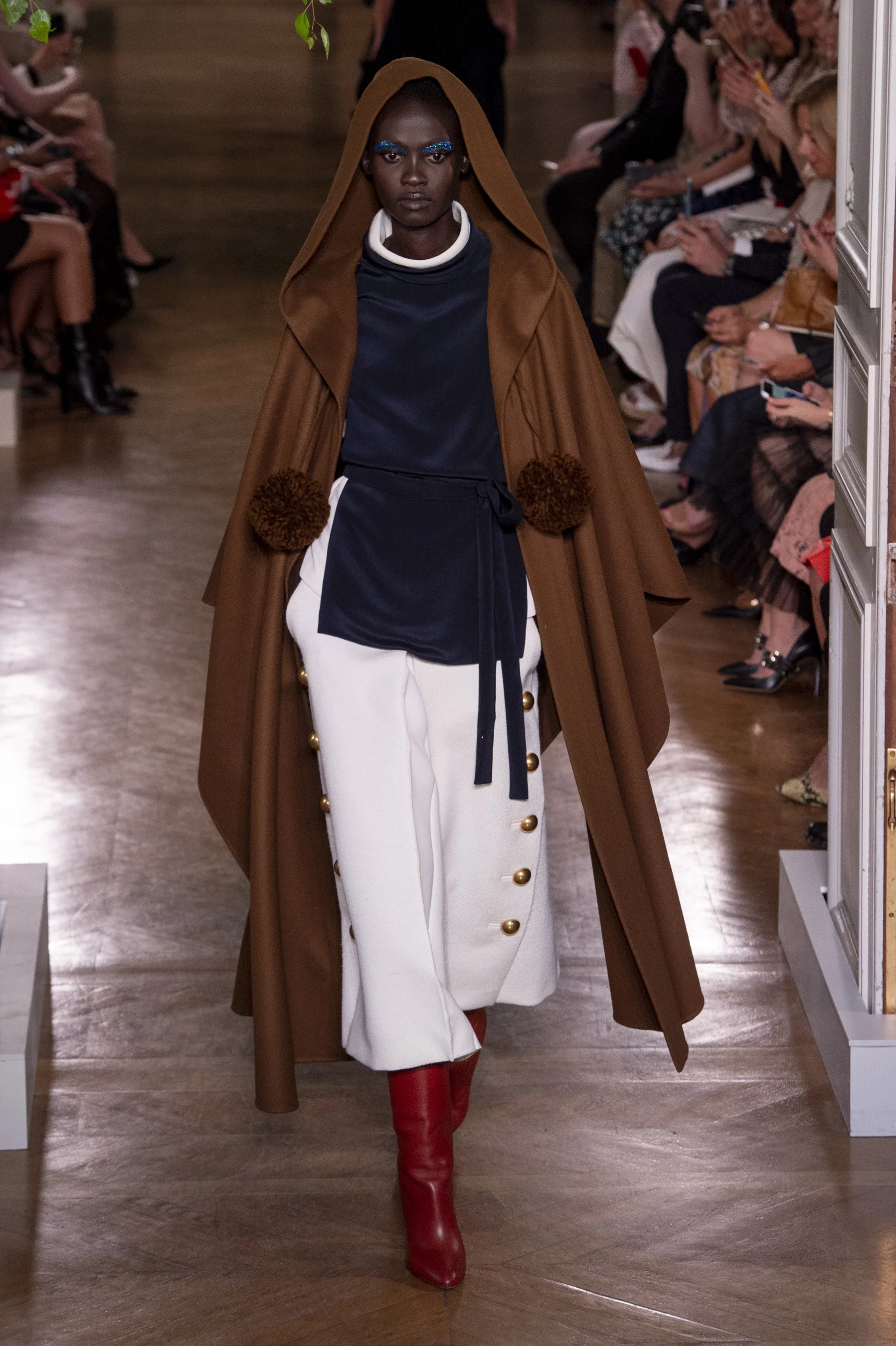 Valentino HC RF19 3572.jpg