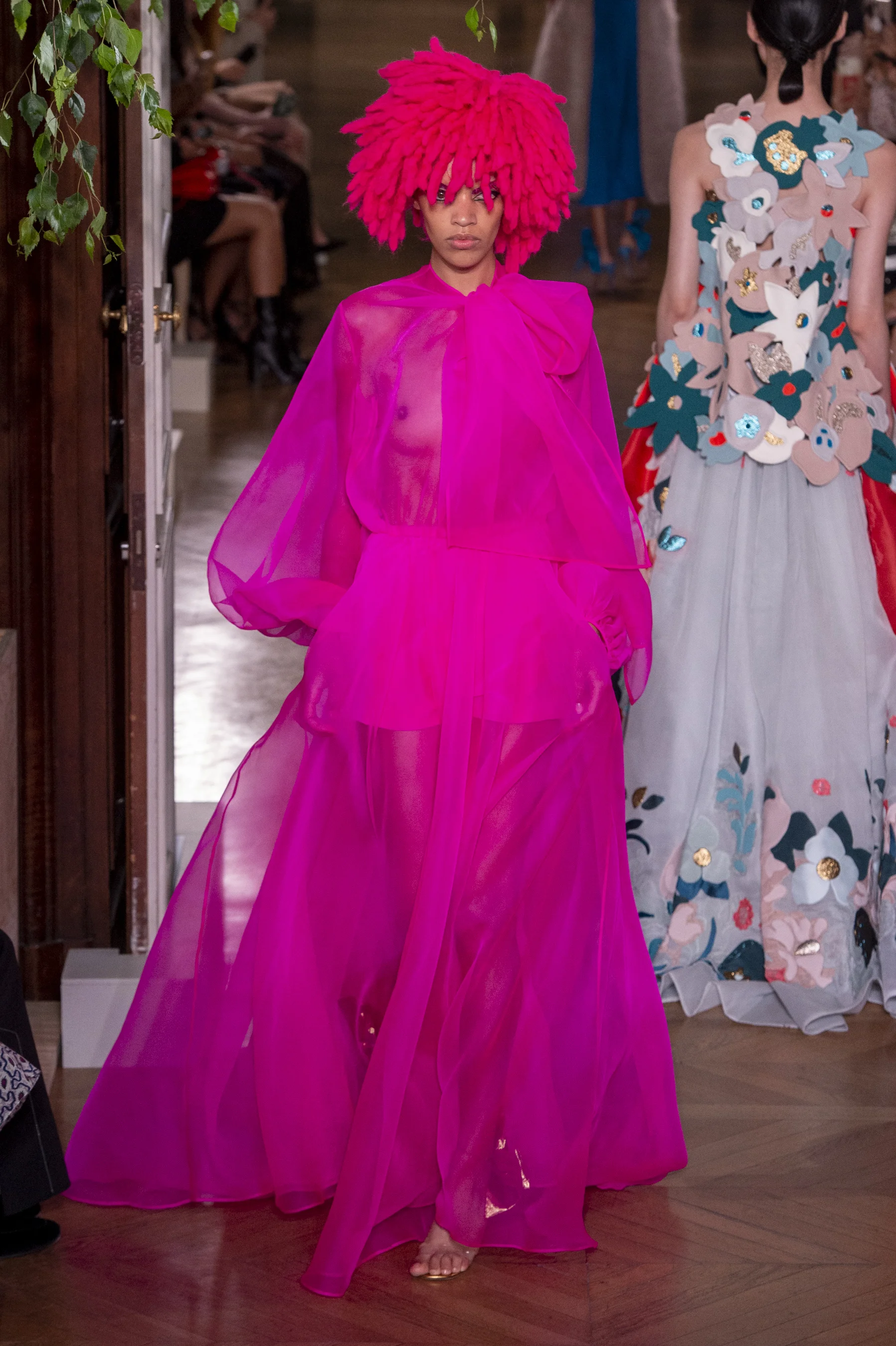 Valentino HC RF19 3707.jpg