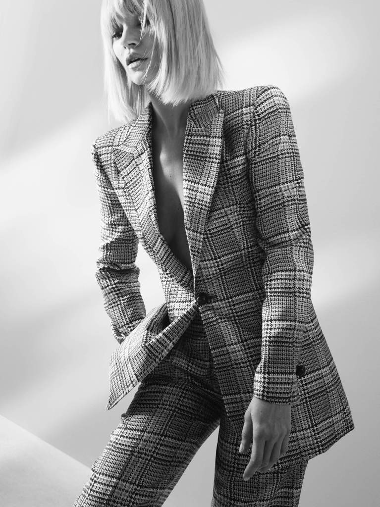 giorgio_armani_fall_2019_campaign3.jpg