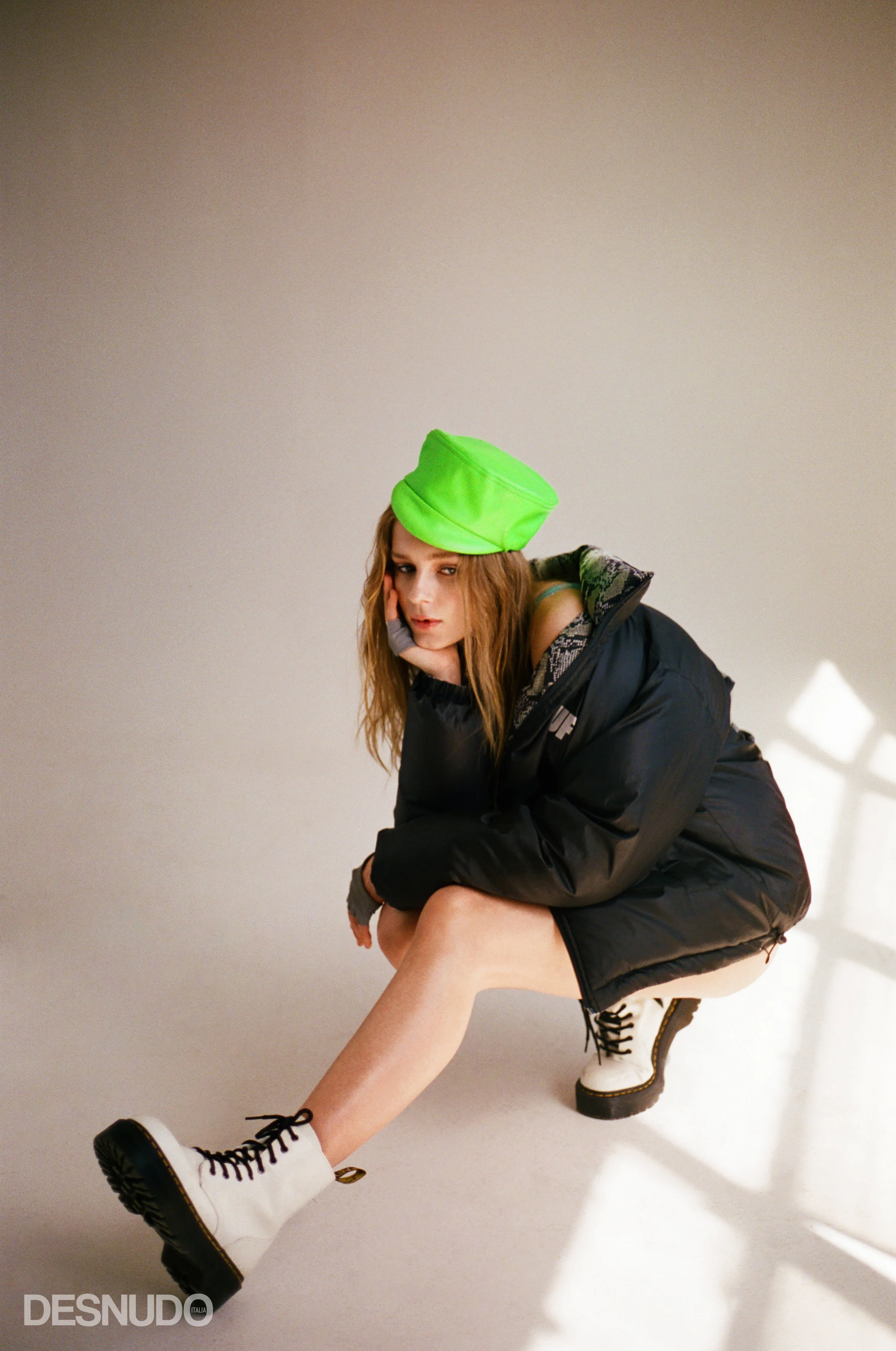 glitter bodysuit BUNNY HOLIDAY , puffer jacket USED FUTURE , neon hat and cropped gloves SAINT GERMAINE , boots DR MARTENS