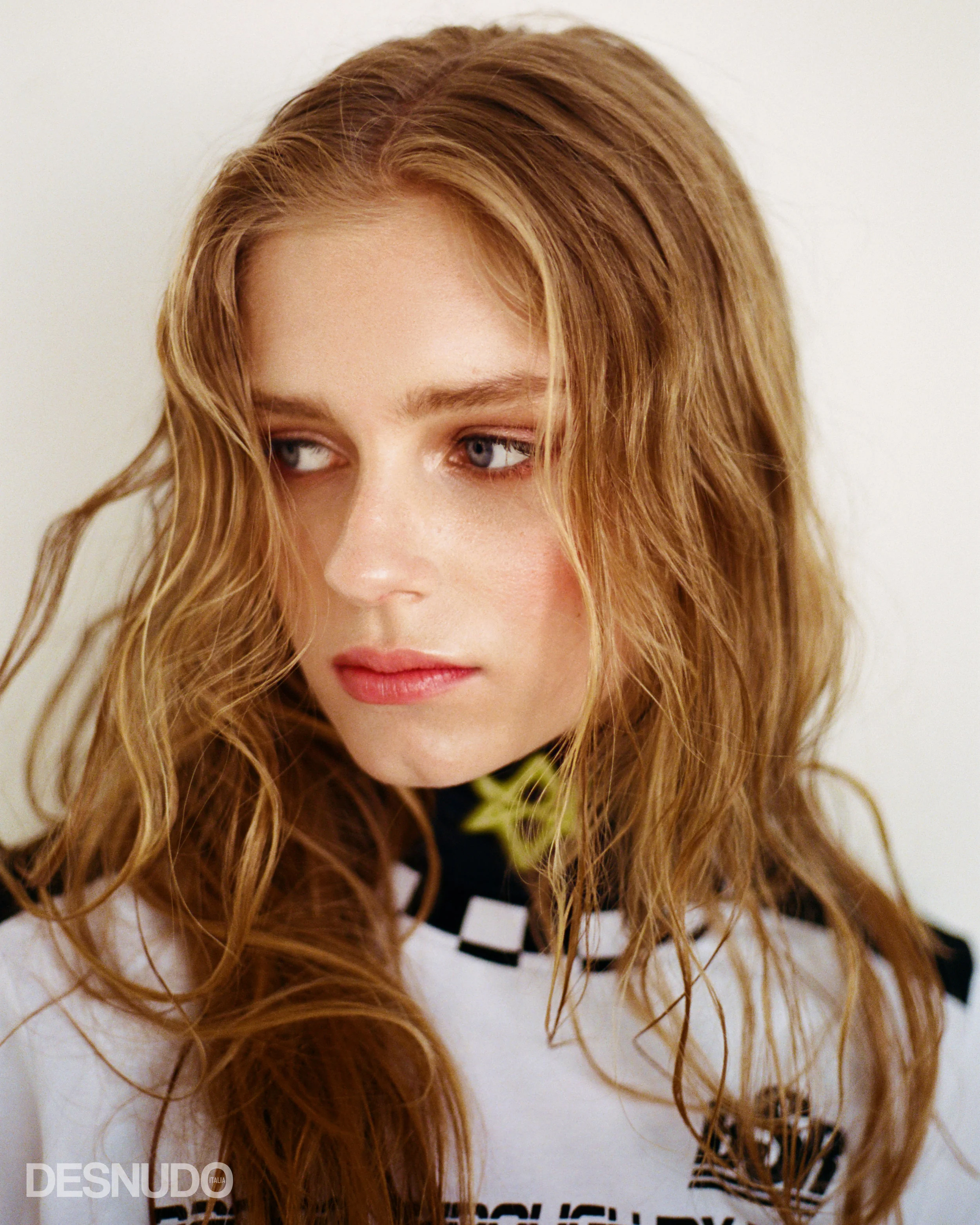 yellow long sleeve cropped shirt SAMII RYAN , cropped turtle neck LONG X NYMPHA