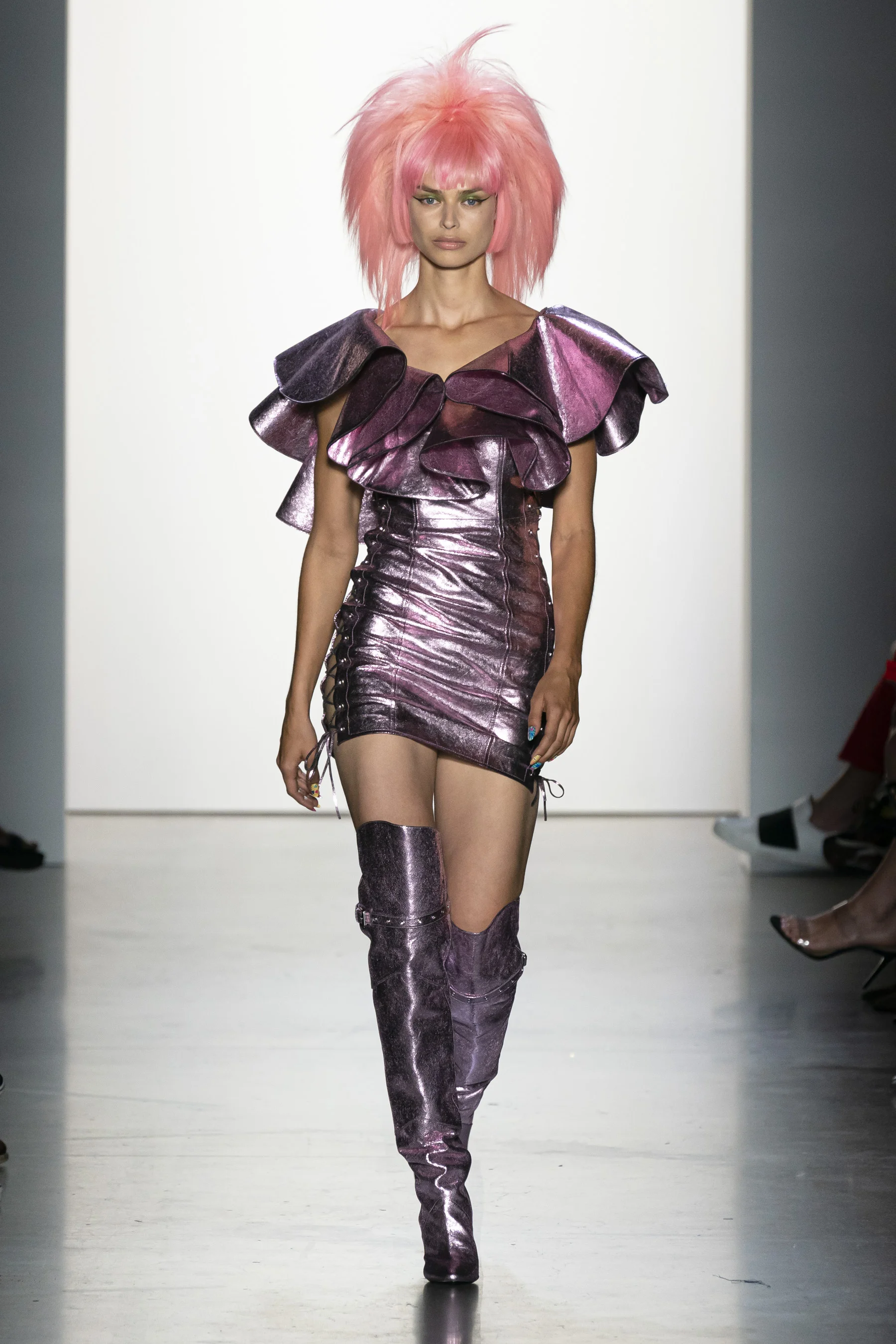 Jeremy Scott RS20 0017.jpg