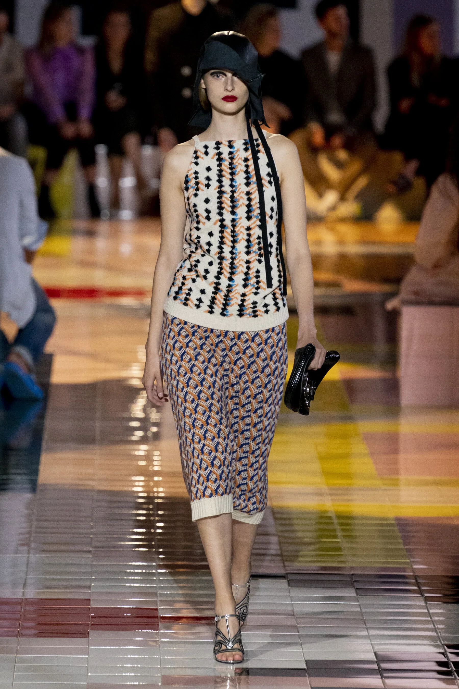 Prada RS20 0114.jpg