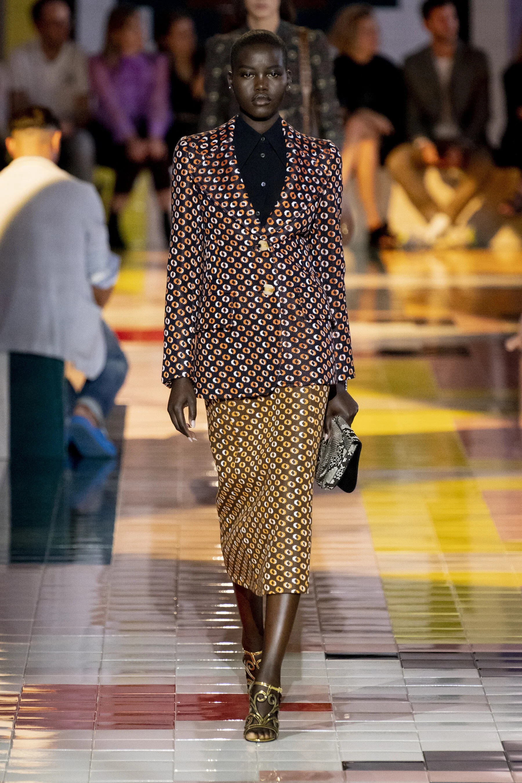 Prada RS20 0231.jpg