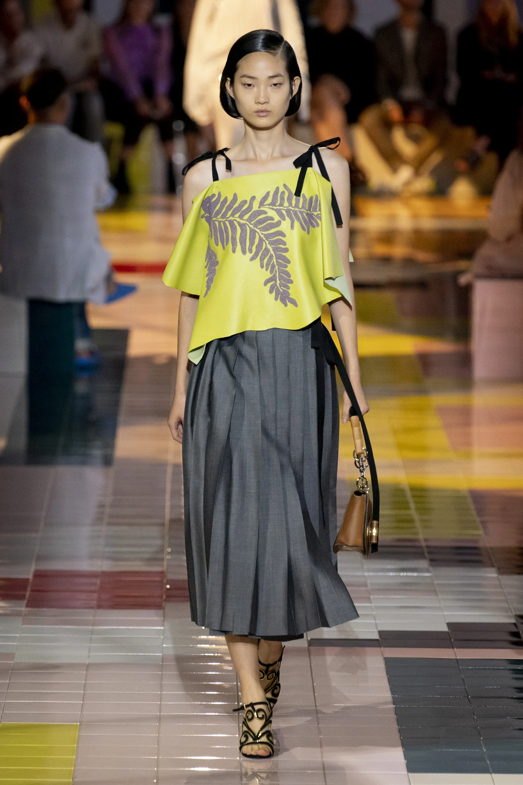 Prada RS20 0530.jpg