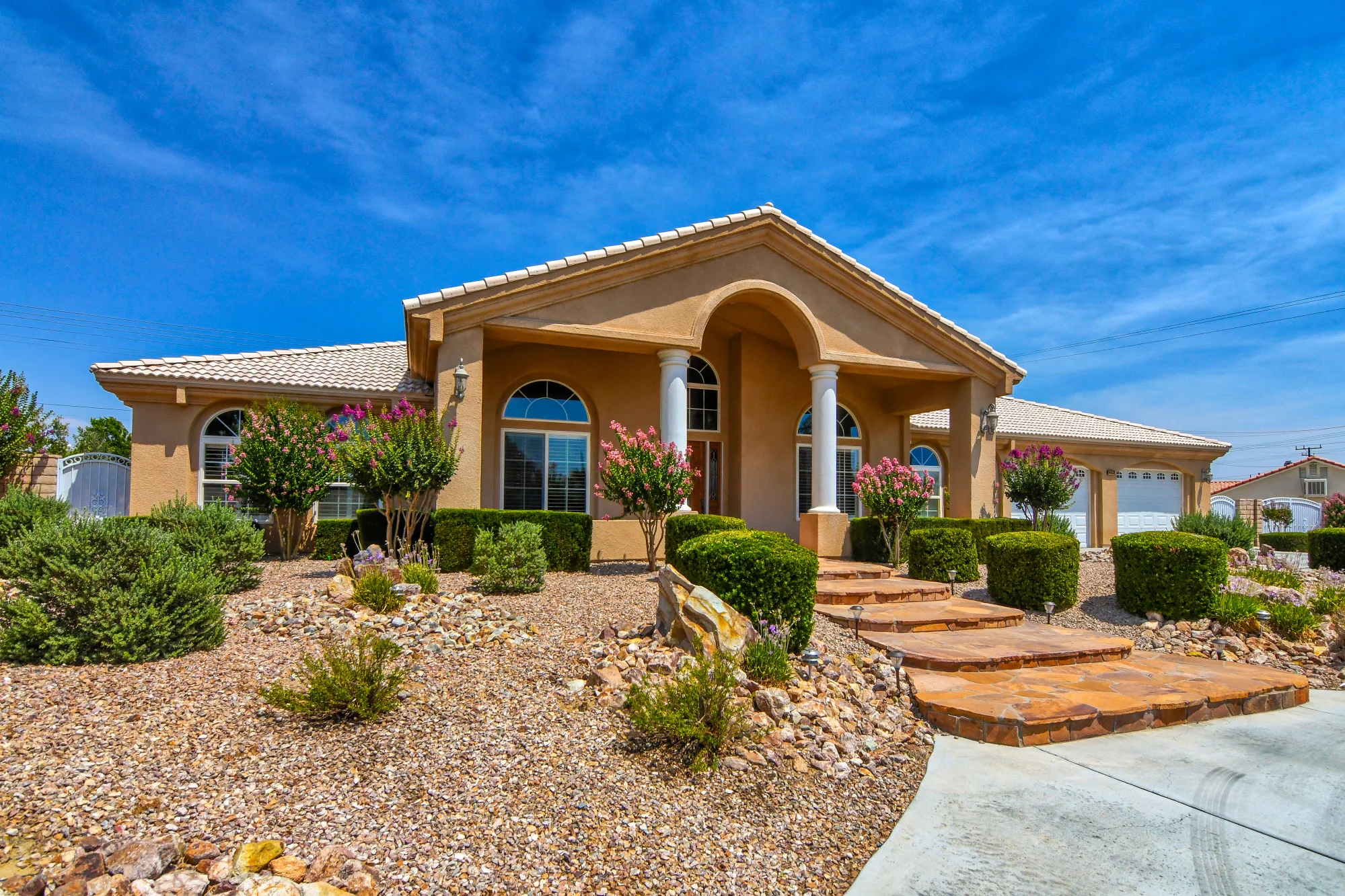 88 - Vivid - Front Left.jpeg