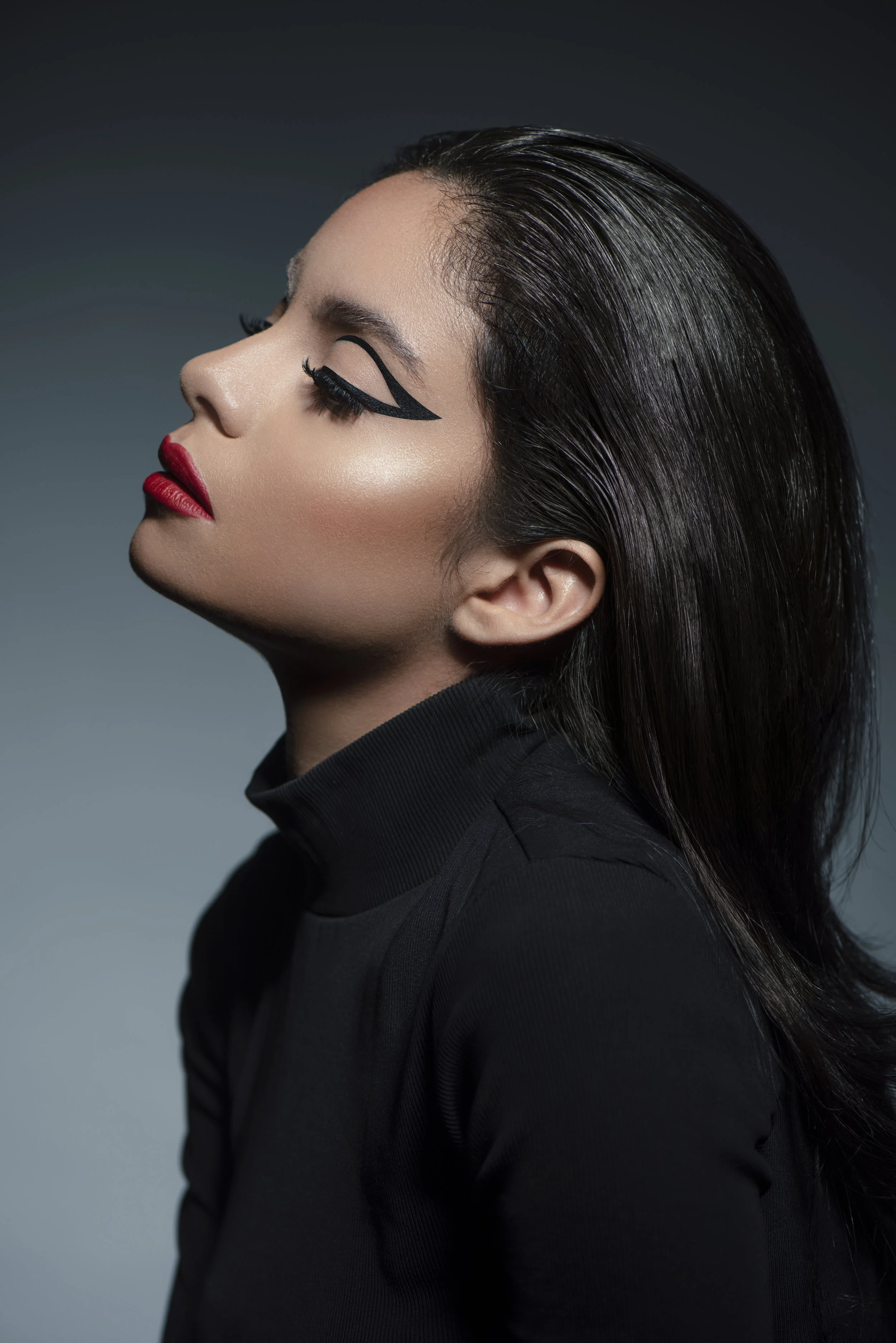 Salma Shoot - Edgy Dark0711-3FINAL.jpg