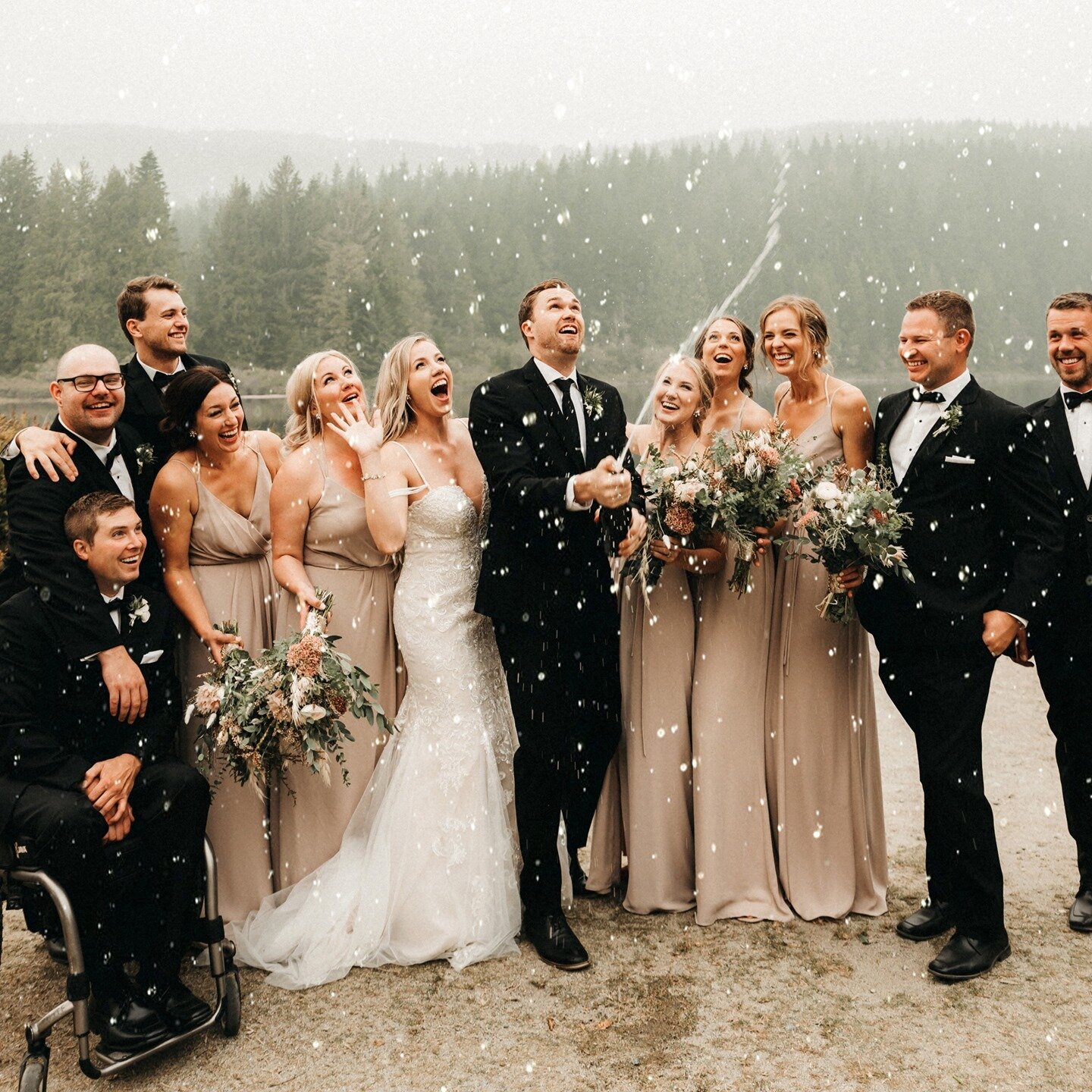 Keep your party people close and your champagne even closer. ⁠
.⁠
.⁠
.⁠
.⁠
.⁠
.⁠
.⁠
.⁠
.⁠
.⁠
.⁠
.⁠
.⁠
.⁠
.⁠
.⁠
.⁠
.⁠
.⁠
.⁠
.⁠
.⁠
.⁠
.⁠
.⁠
.⁠
.⁠
.⁠
#vancouverweddingphotographer #lowermainlandphotographer #vancouverportraits #portraits_ig #justgoshoot