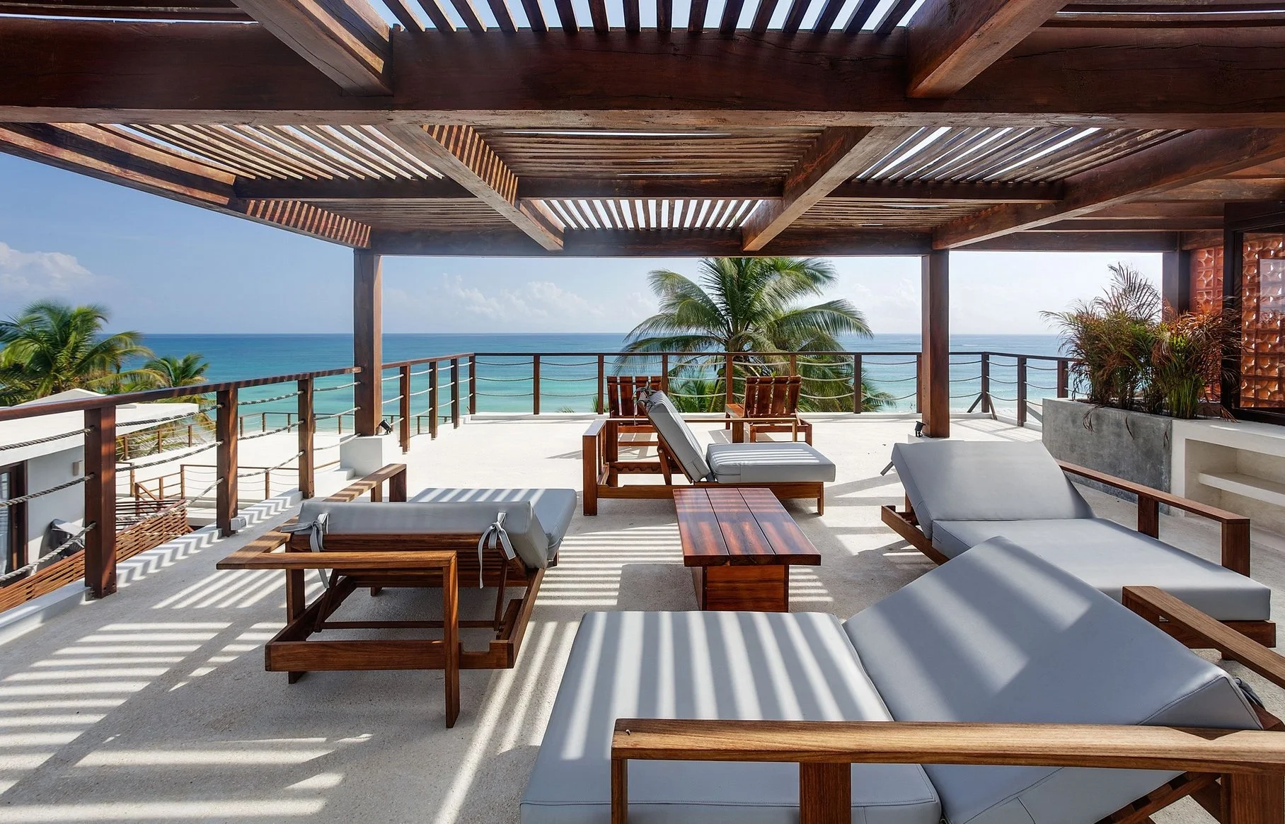 Screen Shot 2023-01-10 at 1.44.13 AM.jpg