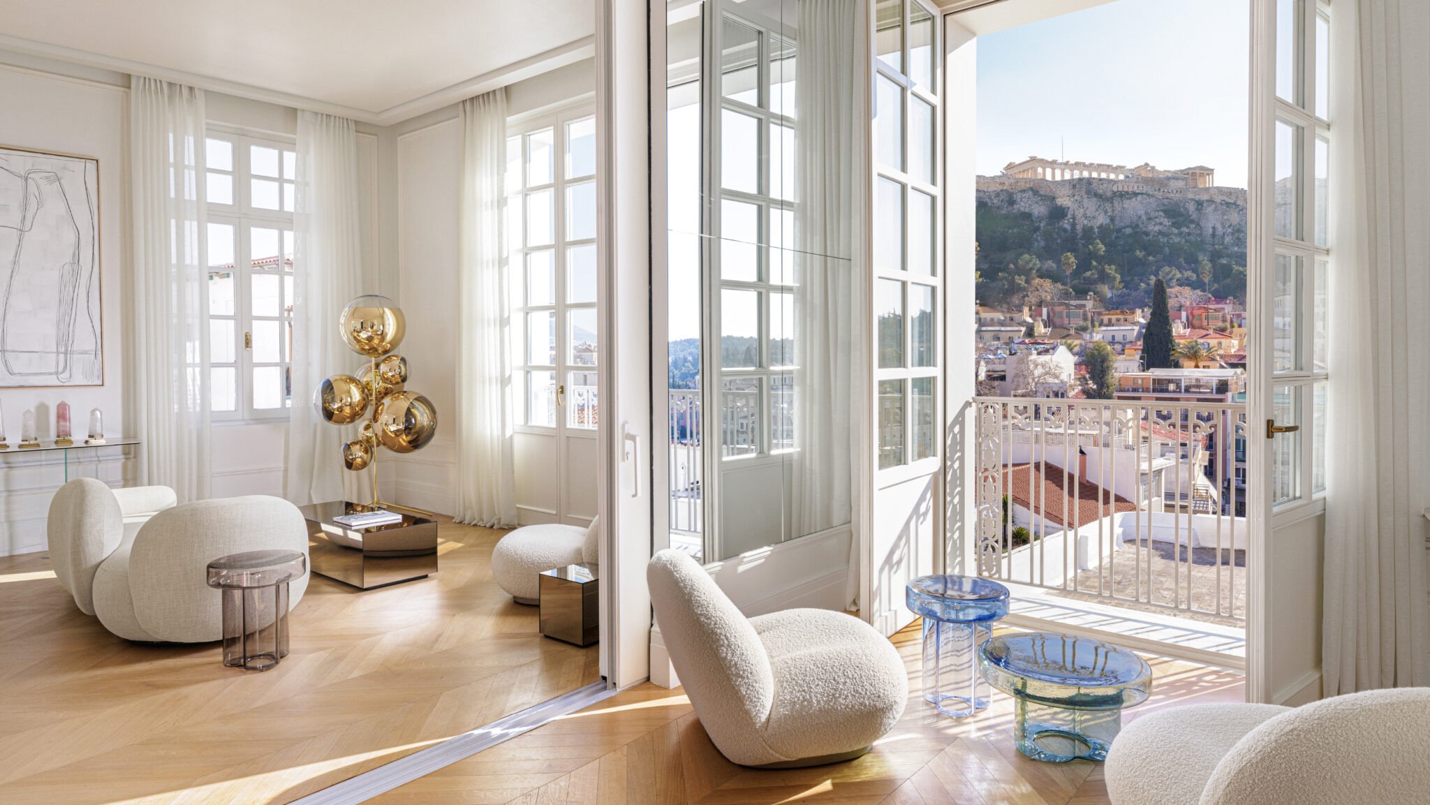 05-amazing-room-view-the-dolli-athens-2048x1153.jpeg