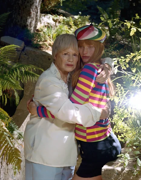 Torbjørn Rødland. In the garden . 2016-2018 The artist wore stripes - Morten Andenæs on Torbjørn Rødland’s Fifth Honeymoon at Bergen Kunsthall, published in Objektiv. to read, click here …