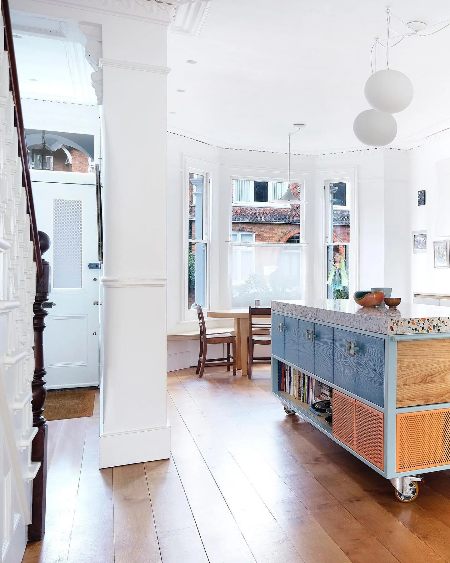 Huge kitchen diner by @johnnyfoat Architects