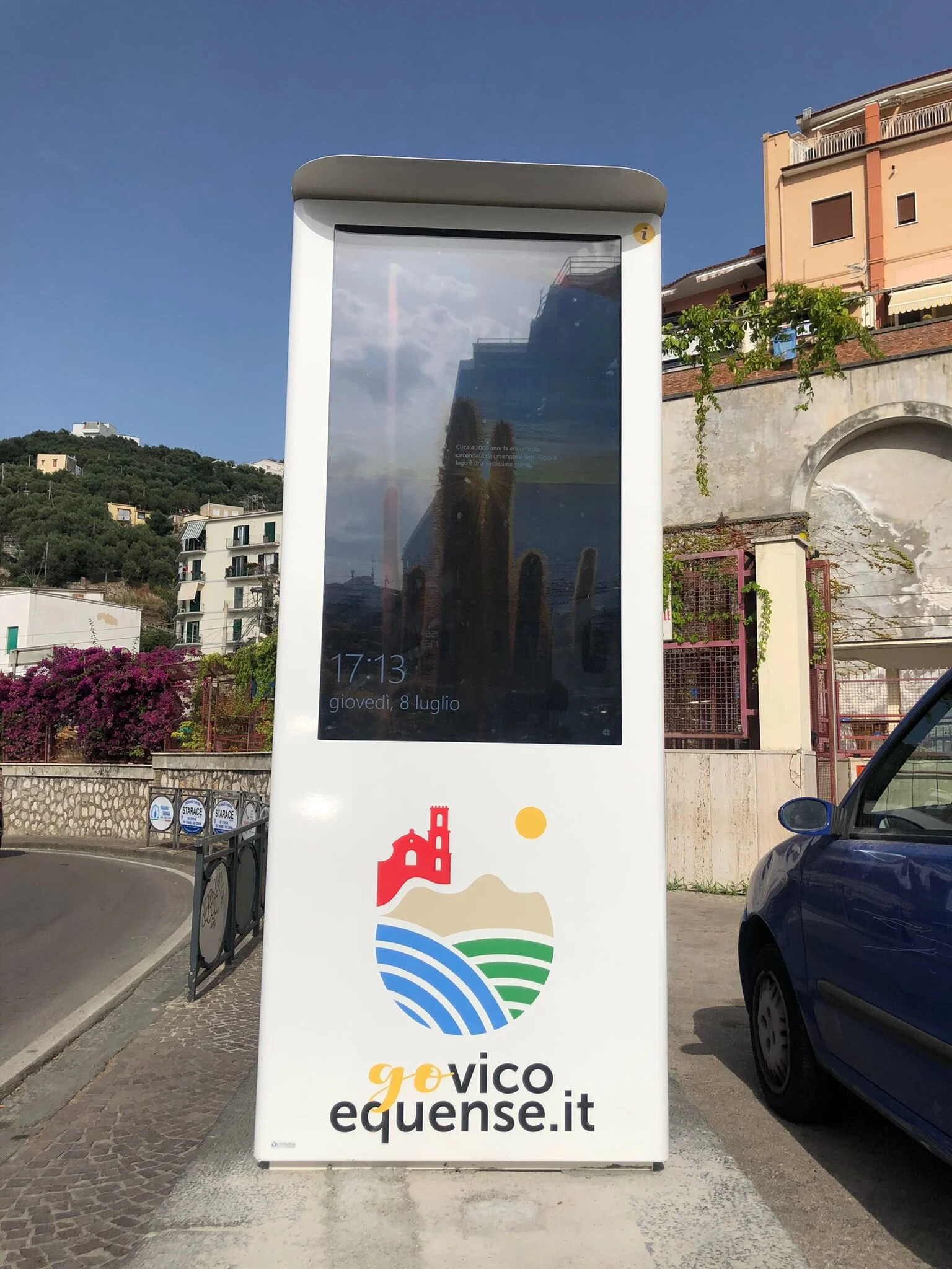 Installazione di Nr. 3 Totem Outdoor 55" Interattivi - Comune Vico Equense