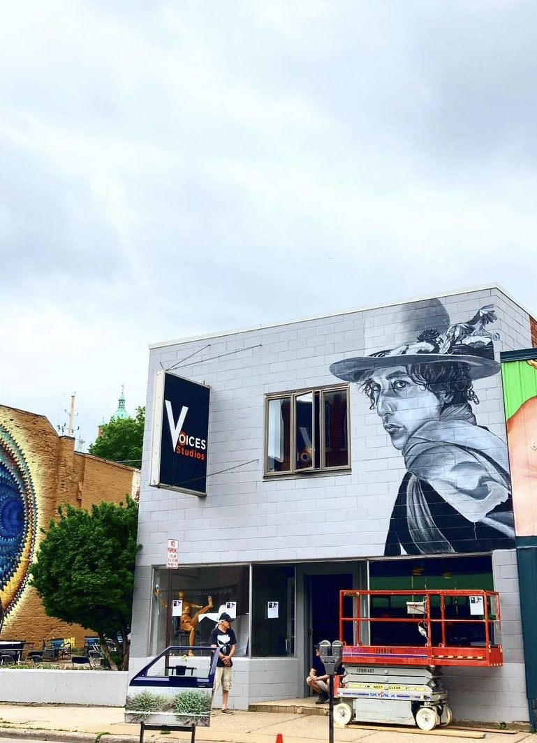 Bob Dylan Mural