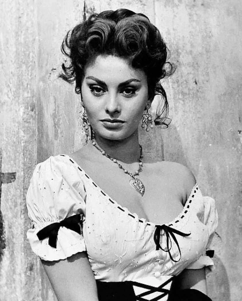 sophia loren in1955.jpg