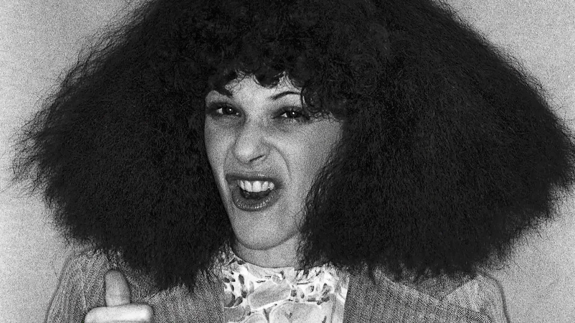 gilda radner quirky pose.jpg