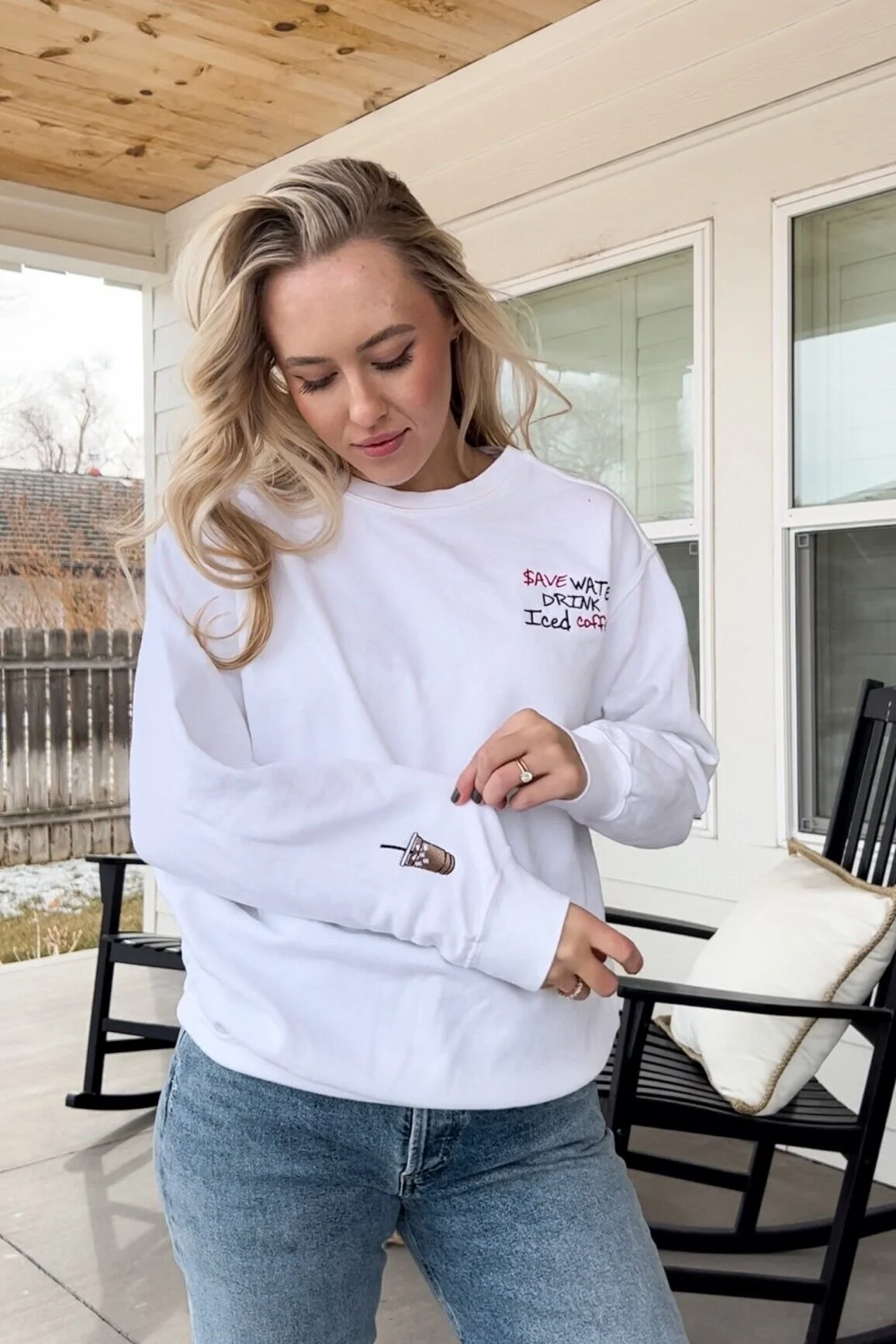 8C08E259-0D85-4581-9495-DA8B791C4773