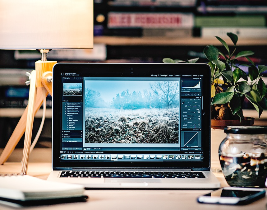 How To Be Organized at Work: Maintaining an Organized Digital Life to Enhance Productivity