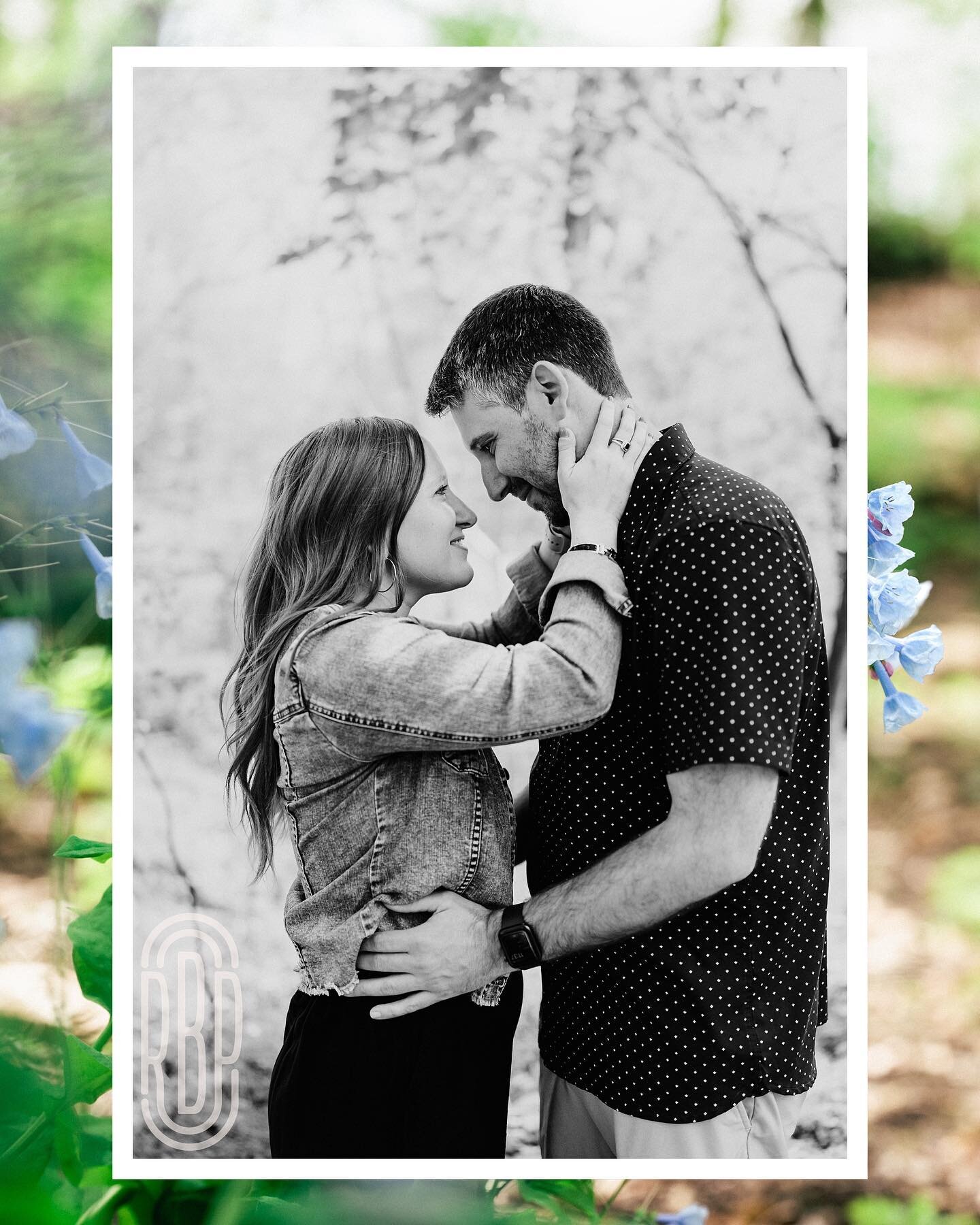 Captured this beautiful proposal moment this past weekend ✨ Huge congrats to @collinf88 and @jessica_davidson 💖

#sonyalpha #adobelightroom #proposal #engagementphotos #proposalphotography #weddingphotographer #arkansasbride #arkansasweddingphotogra