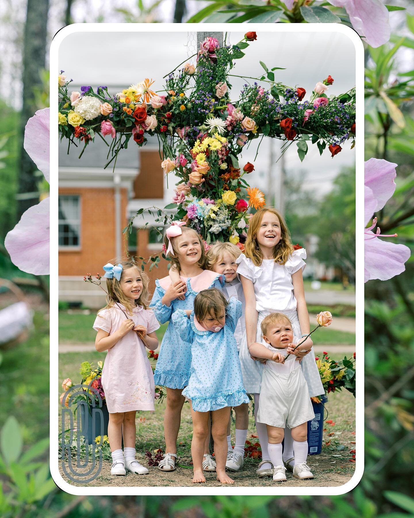 More recent family moments ✨ This time on Katie&rsquo;s side 🥳

#familyphotography #familyphotographer #documentyourdays #childphotography #eastersunday #nwaphotographer #arkansasphotographer #adobelightroom #sonyalpha