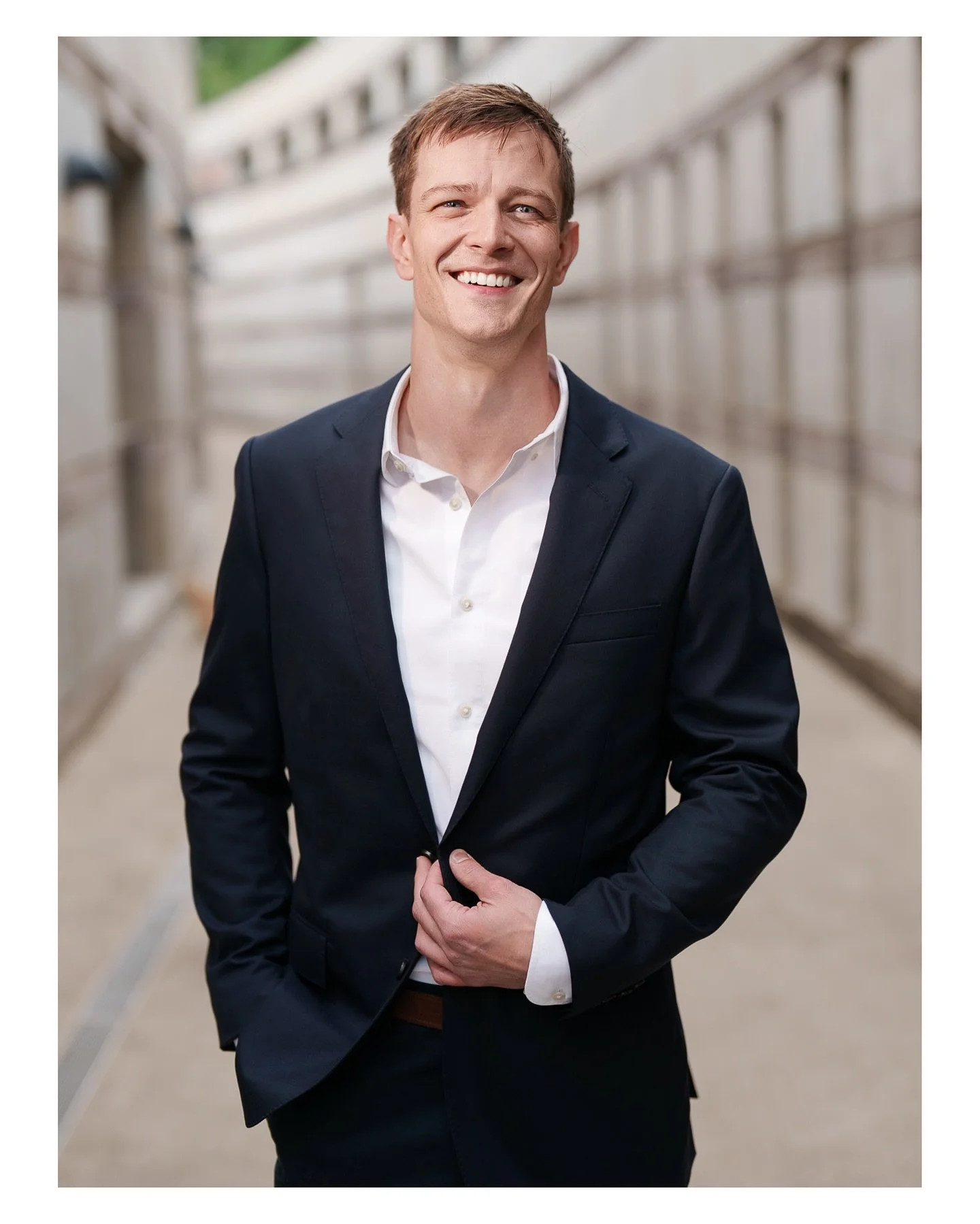 Still playing catch-up on sharing work, but I couldn&rsquo;t skip this recent personal branding sesh ✨ Jonathan had never done a shoot like this before, but you&rsquo;d never know it&mdash;he was a total natural in front of the camera. We shot over a